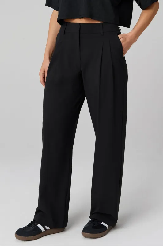 Daydreamer+ Foundation Mid Rise Trouser made by Fabletics