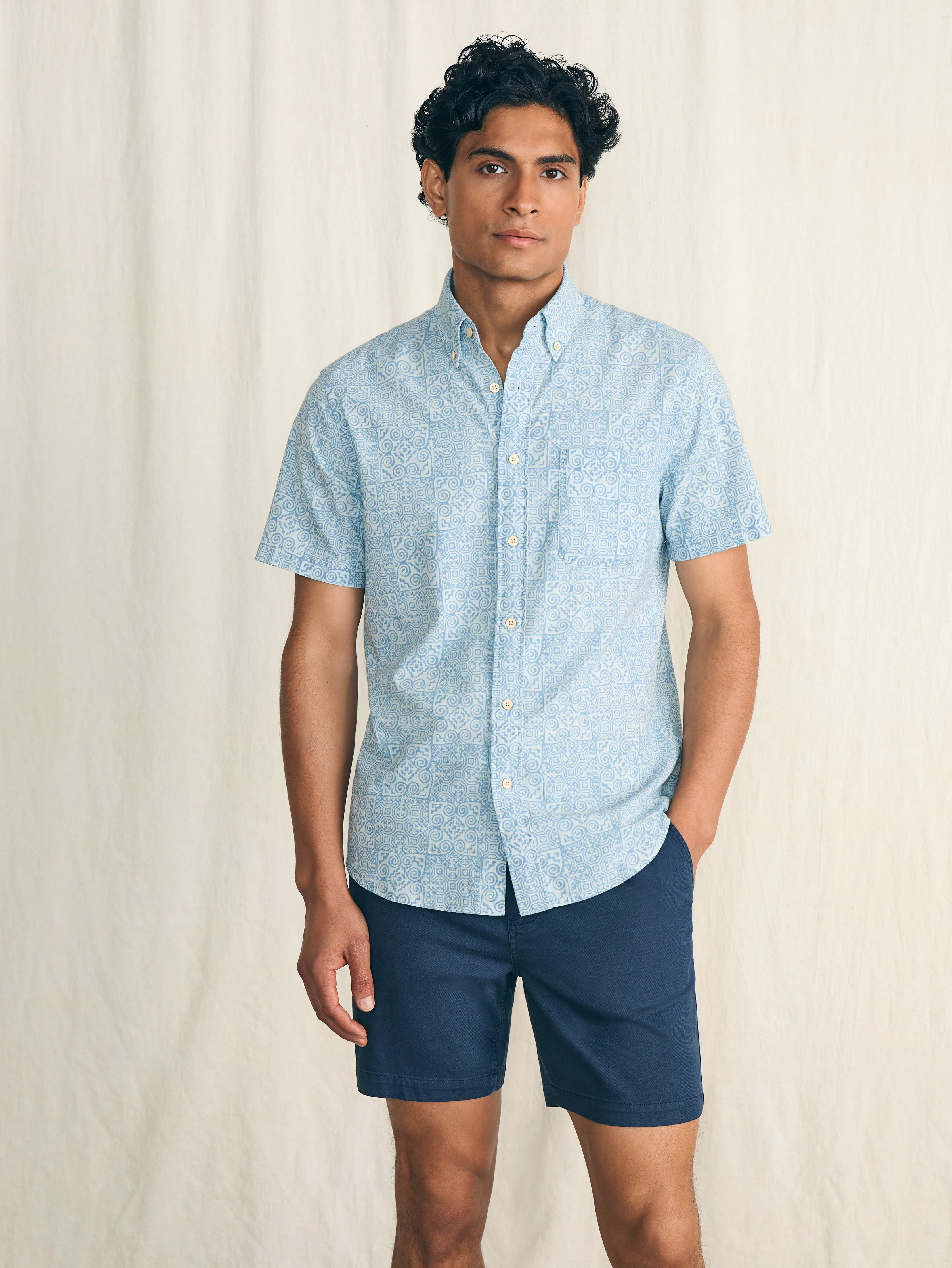 Short-Sleeve Stretch Playa Shirt (Tall) - South Pacific Geo sold by Faherty