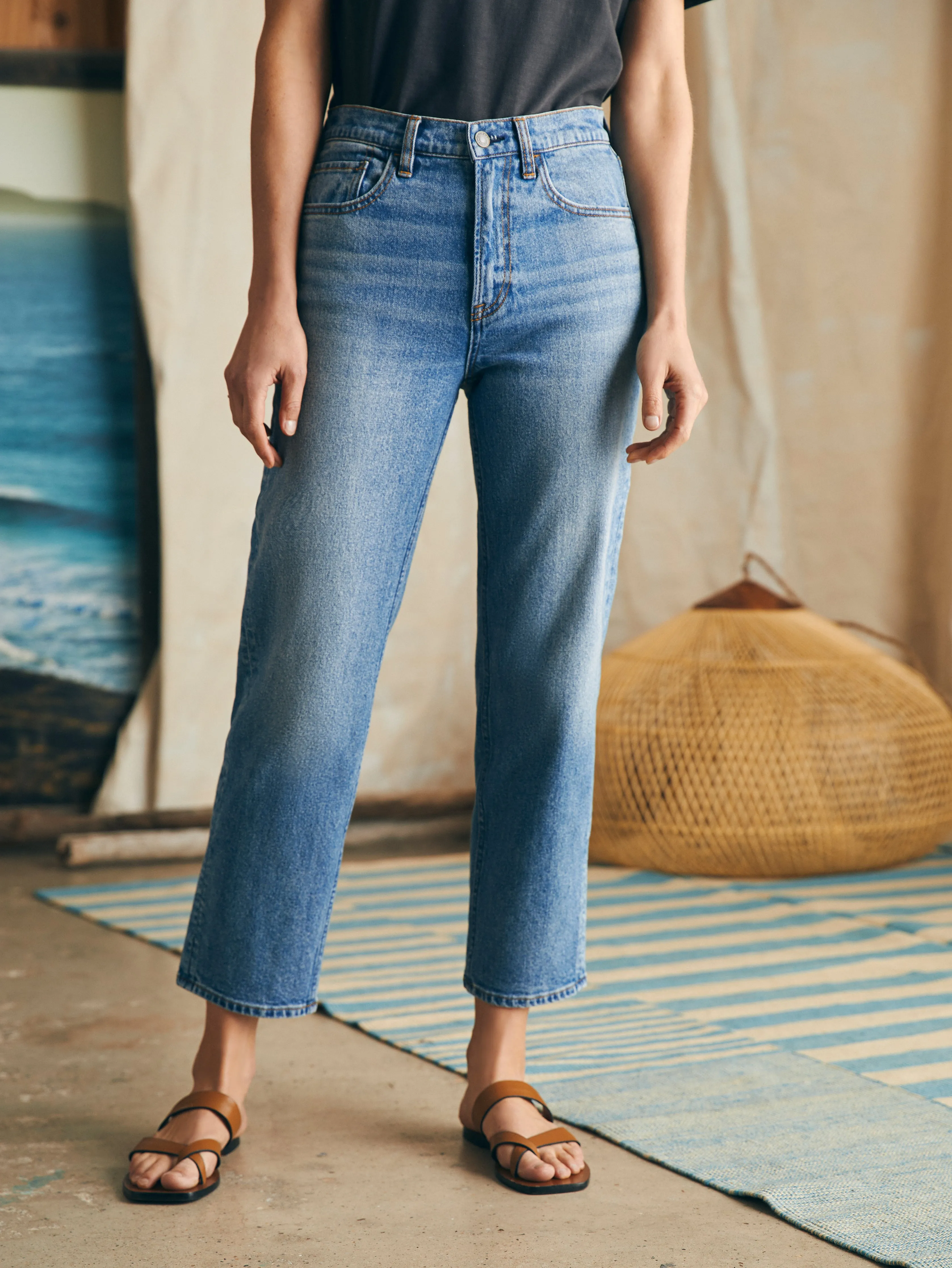 Organic Cotton Slim Straight Ankle Denim - Lakewood Wash sold by Faherty product image thumbnail 2