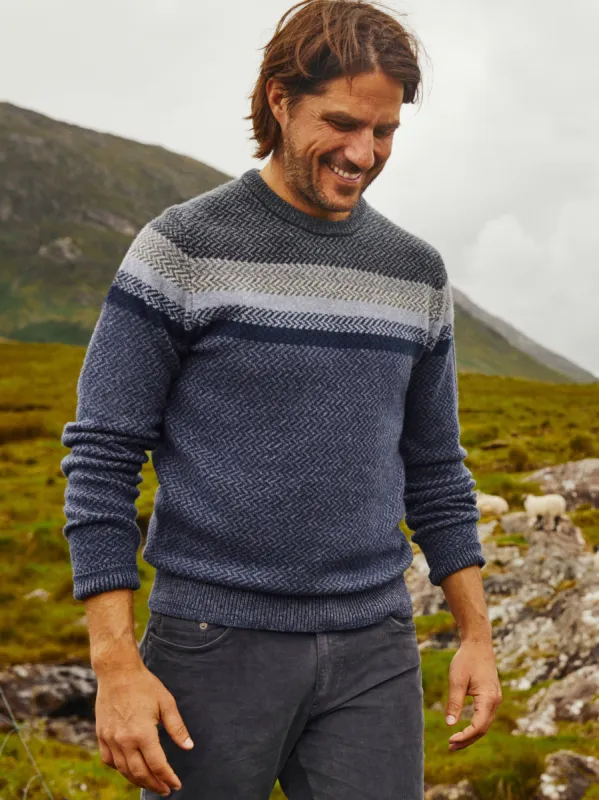 Donegal Ombre Crew - Navy Storm Ombre sold by Faherty