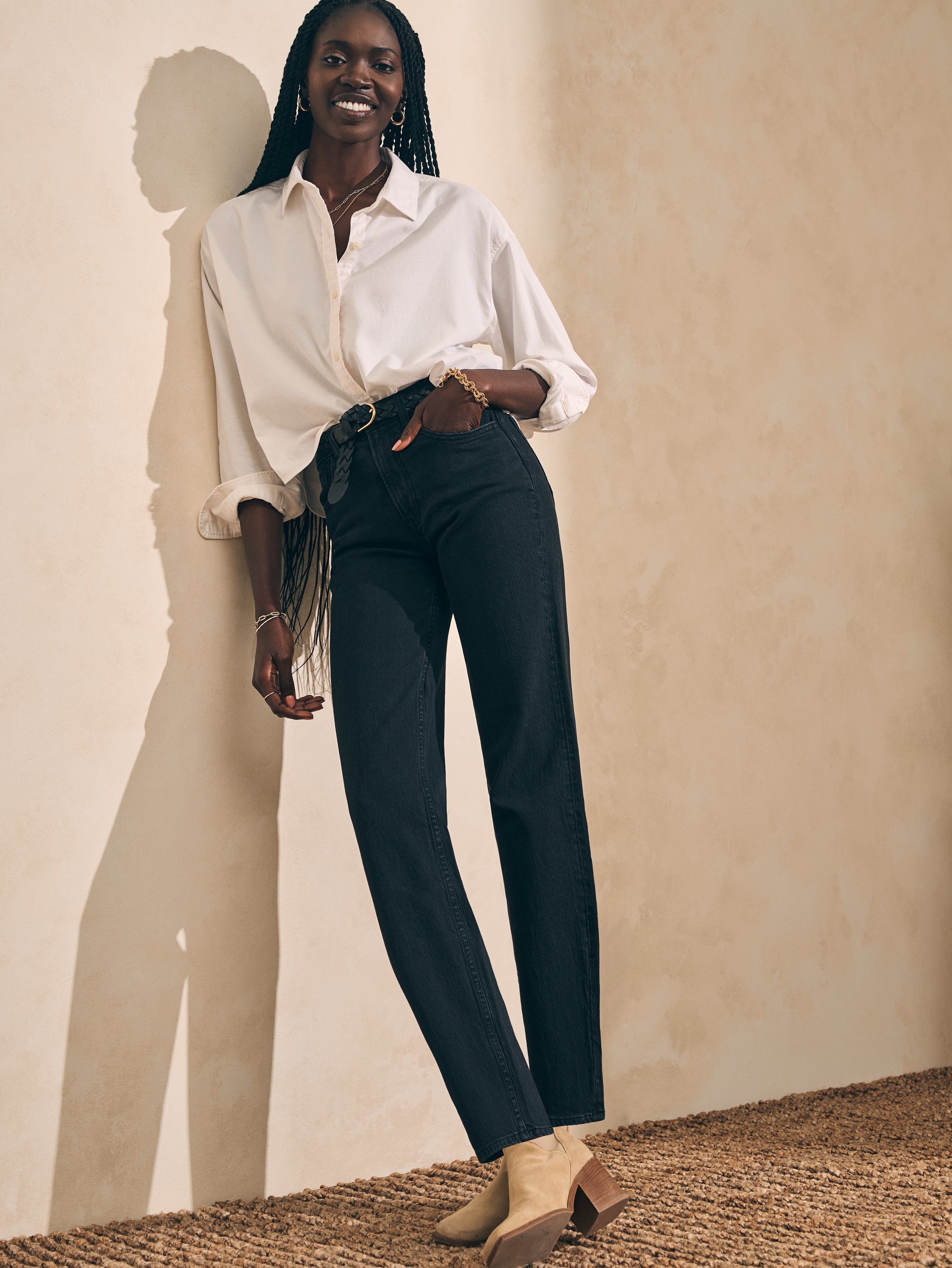 Organic Cotton Slim Straight Denim - Blackcliff Wash sold by Faherty