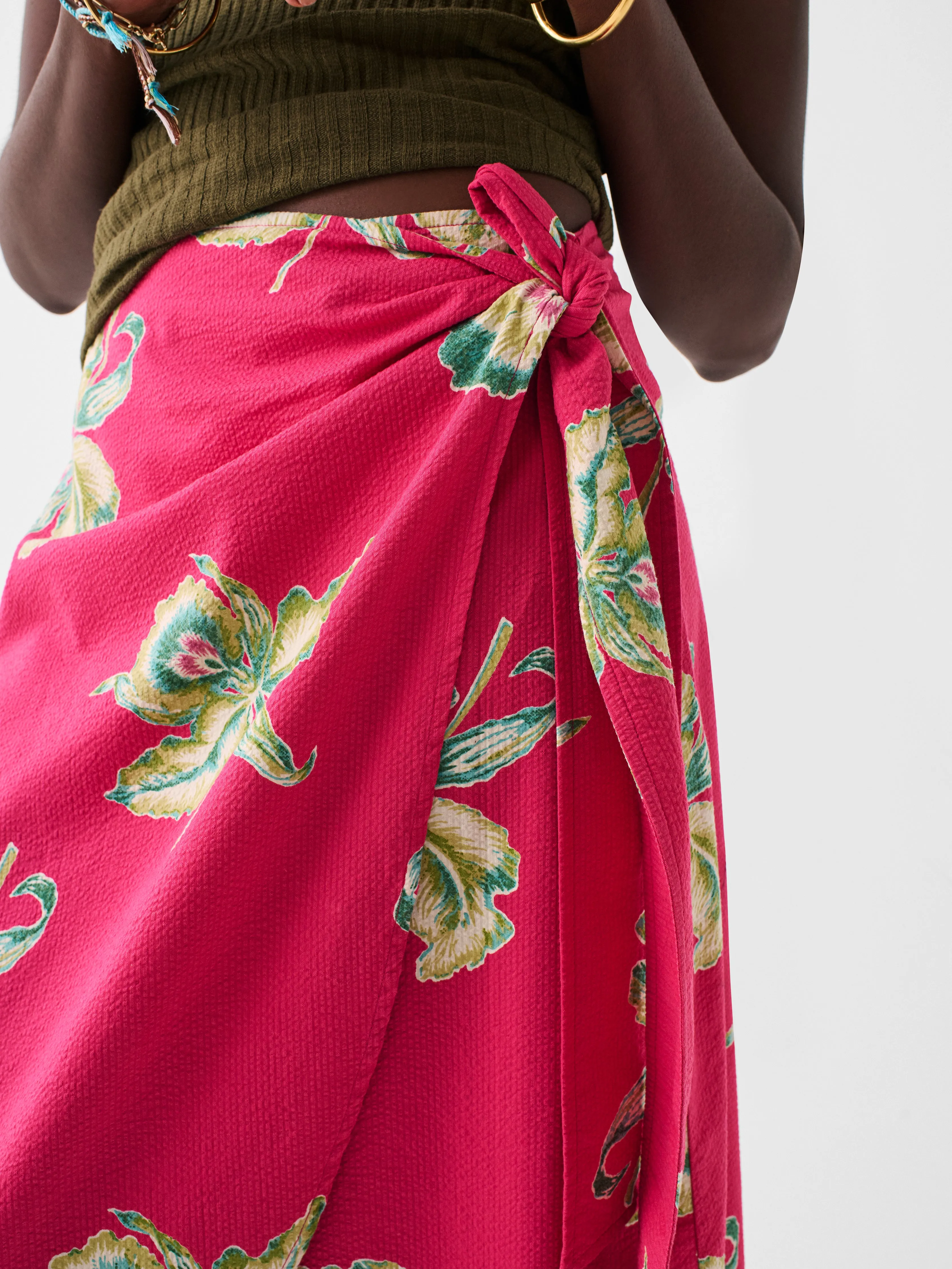 Pacifica Seersucker Wrap Skirt - Orchid Blossom sold by Faherty product image thumbnail 2