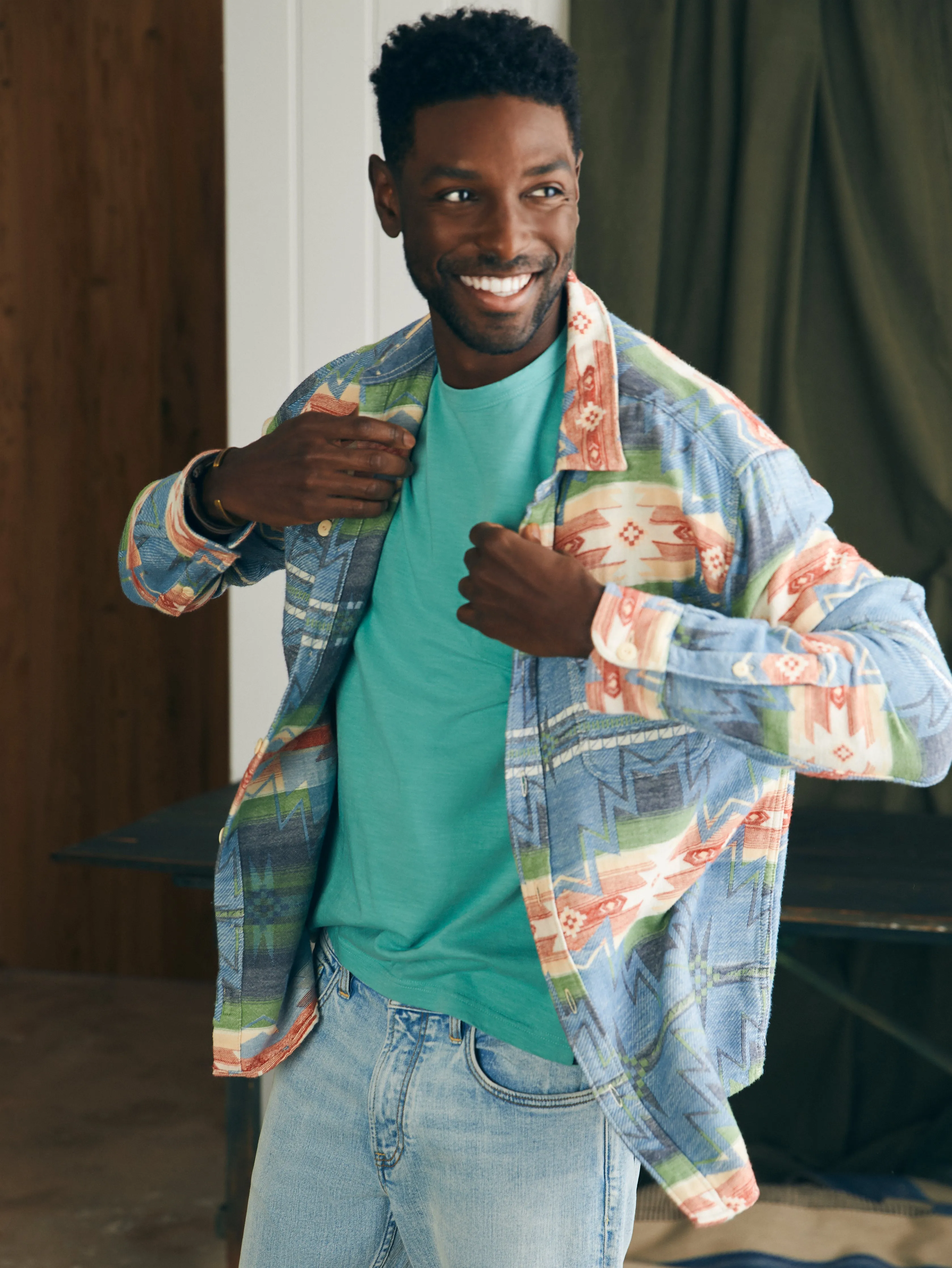 Sunwashed Pocket Tee - Island Teal sold by Faherty product image thumbnail 3