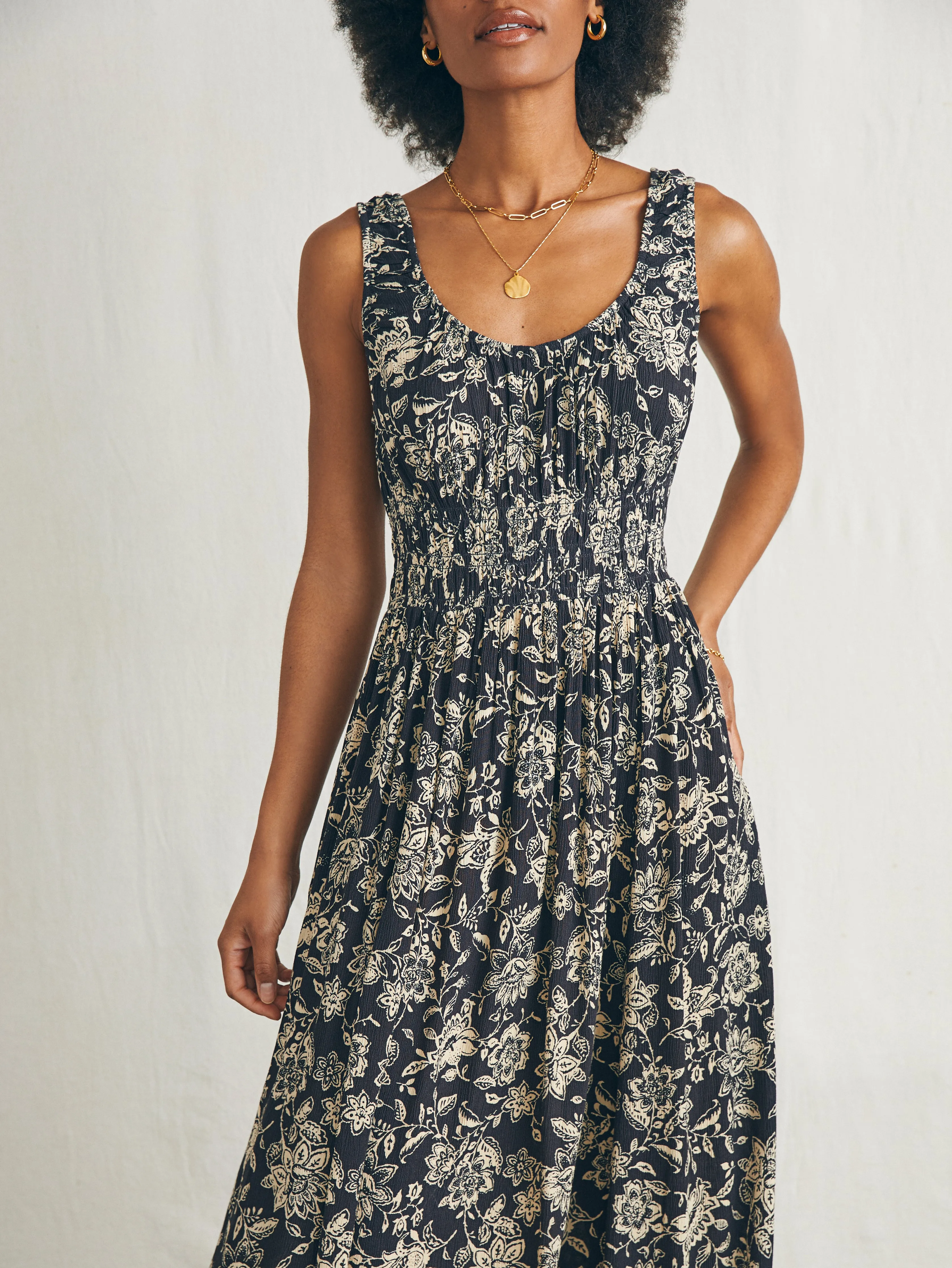 Sunseeker Midi Dress - Charcoal Chiyoda Floral sold by Faherty product image thumbnail 2