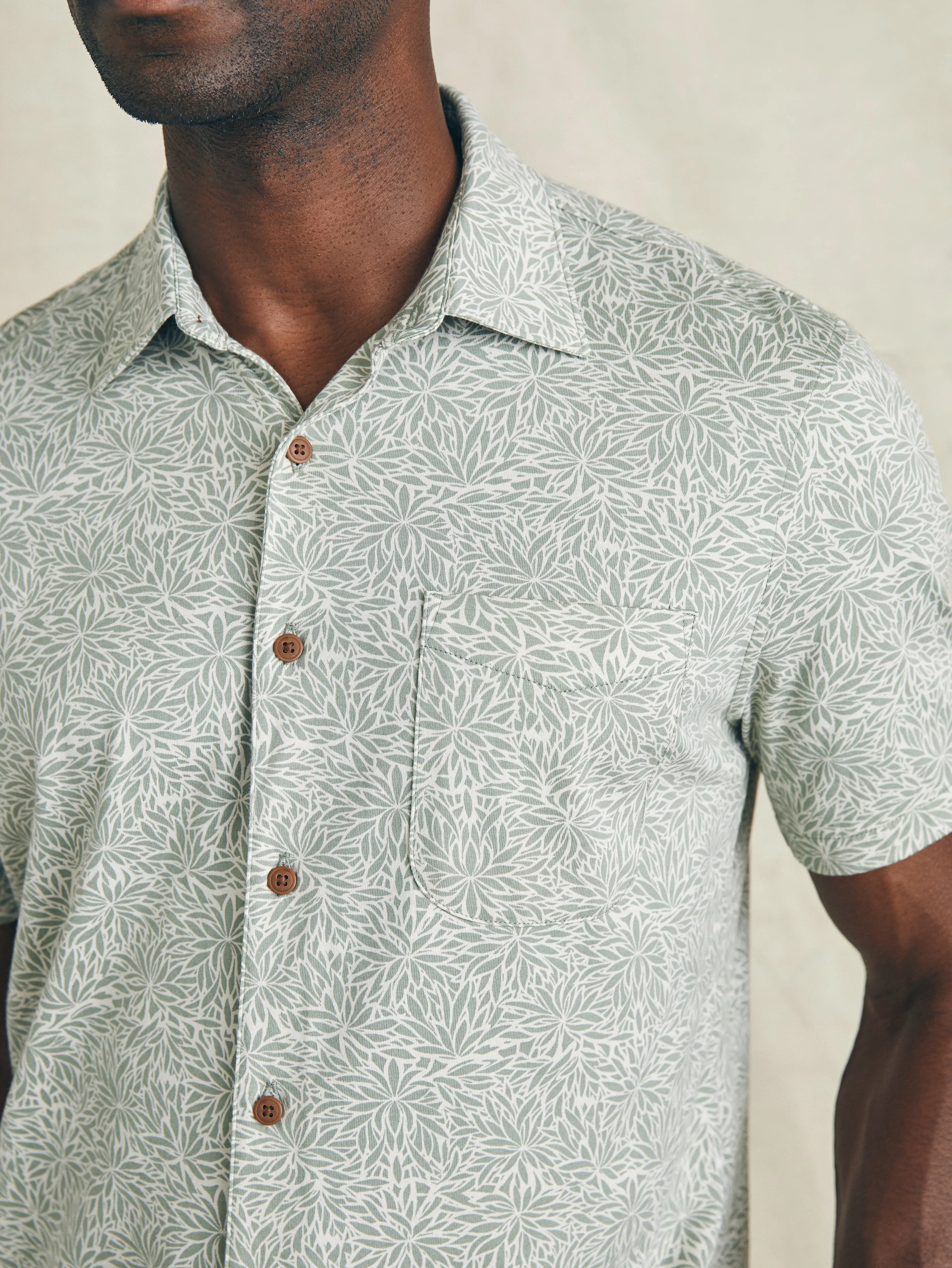 Short-Sleeve Hermosa Knit Shirt - Olive Frond sold by Faherty product image thumbnail 2