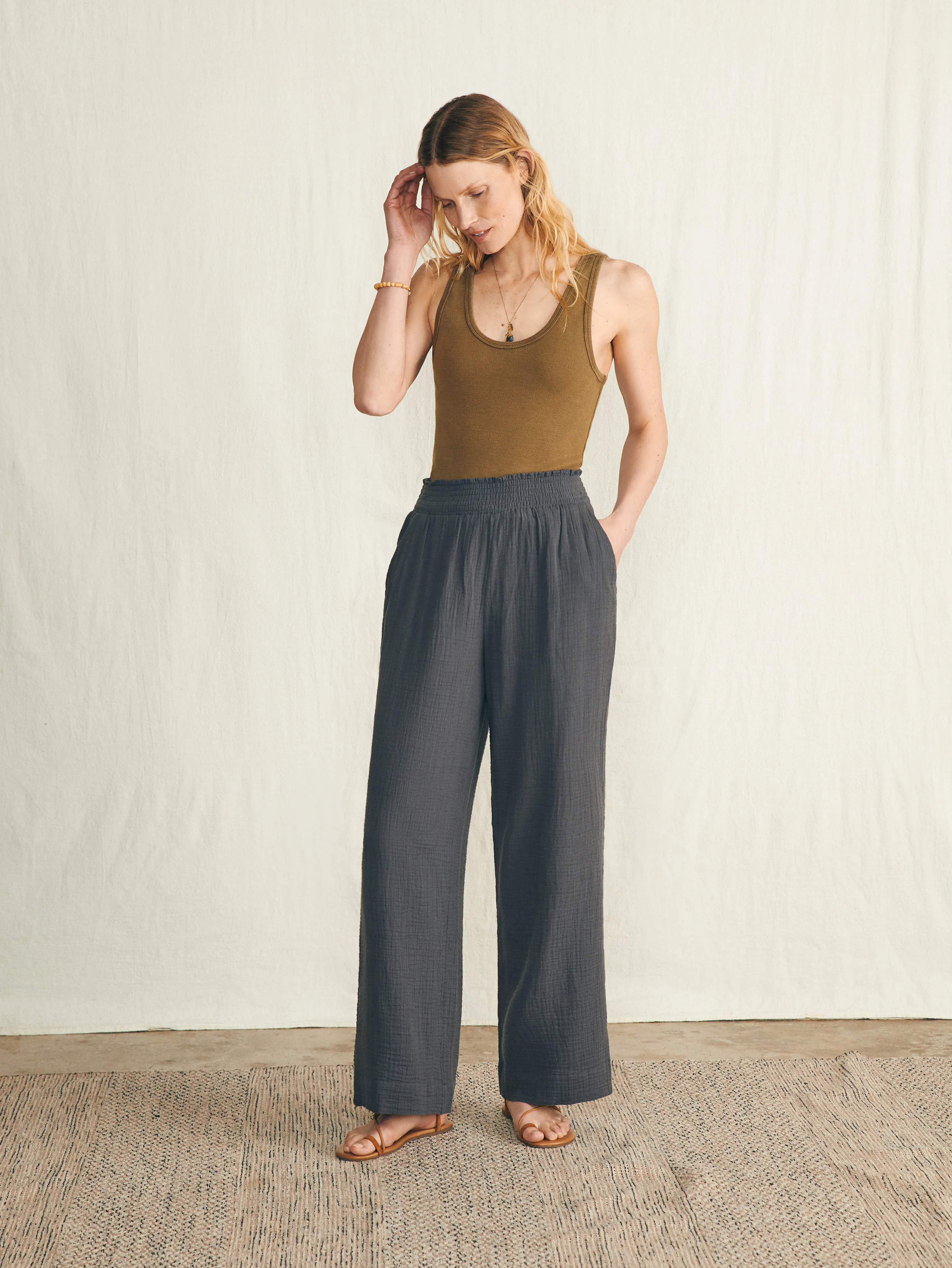 Dream Cotton Gauze Wide Leg Pant - Washed Black sold by Faherty product image thumbnail 5