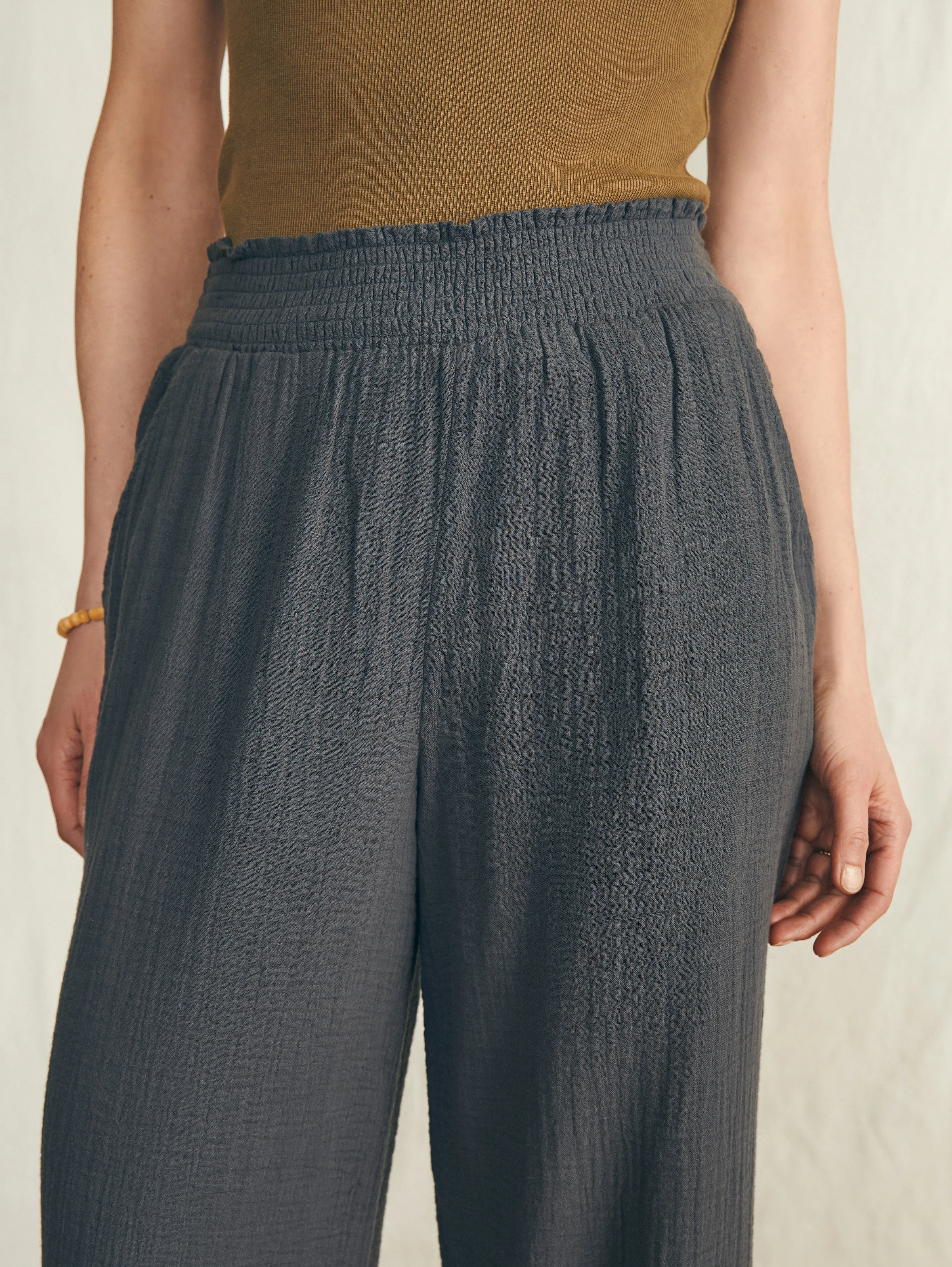 Dream Cotton Gauze Wide Leg Pant - Washed Black sold by Faherty product image thumbnail 2