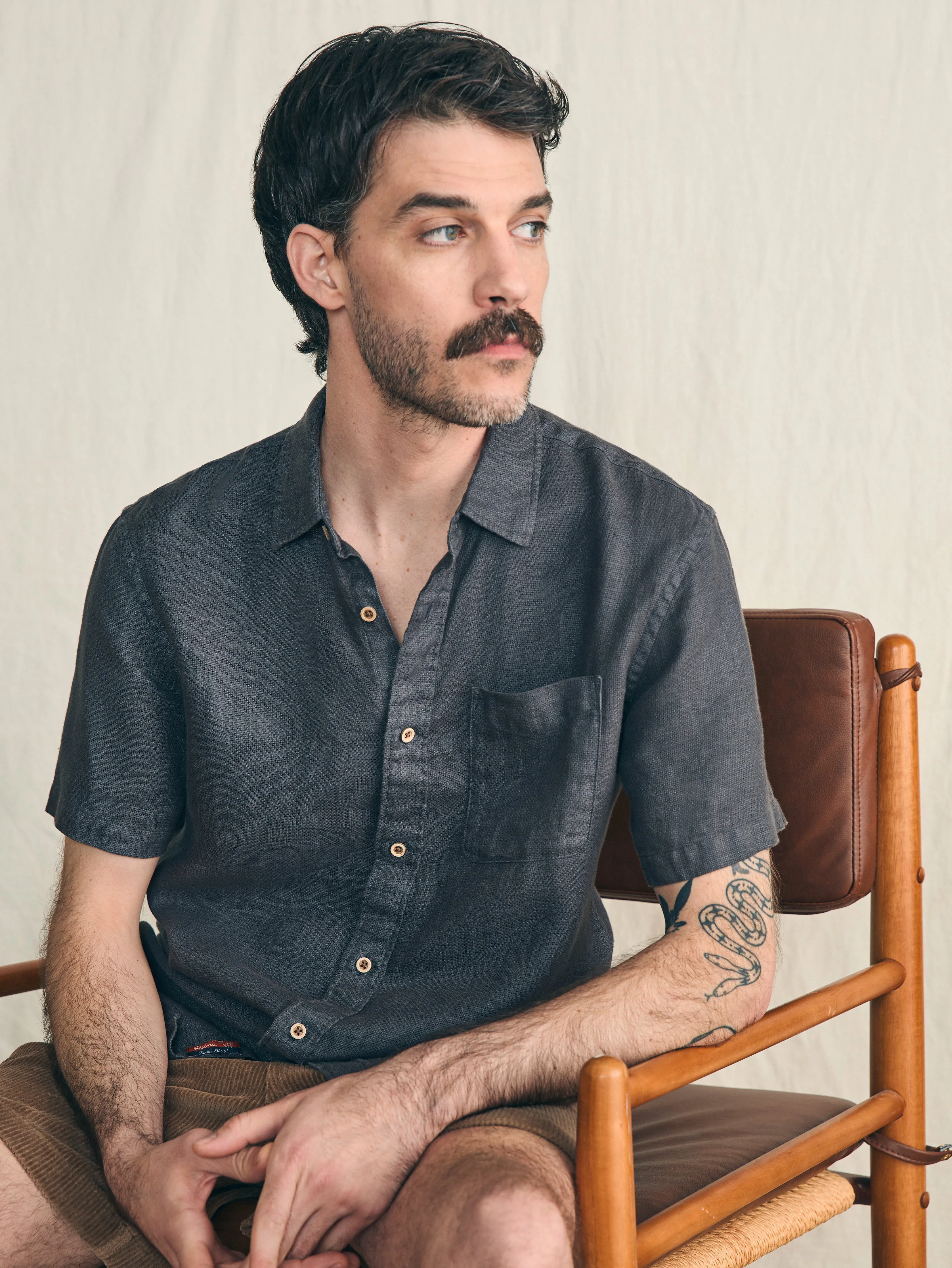 Short-Sleeve Palma Linen Shirt - Washed Black Basketweave sold by Faherty product image thumbnail 3