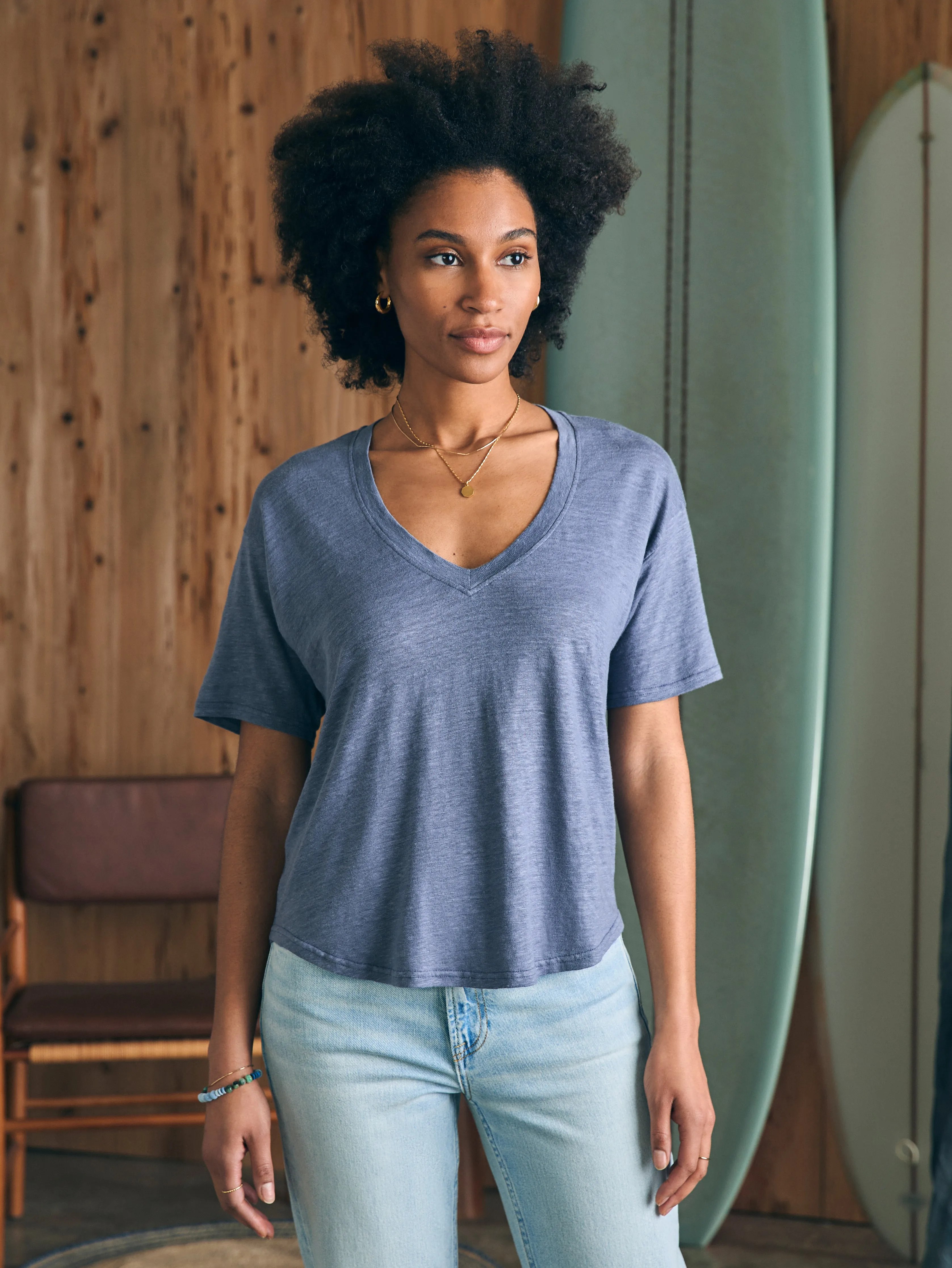 Oceanside Linen V-Neck Tee - Folkstone sold by Faherty