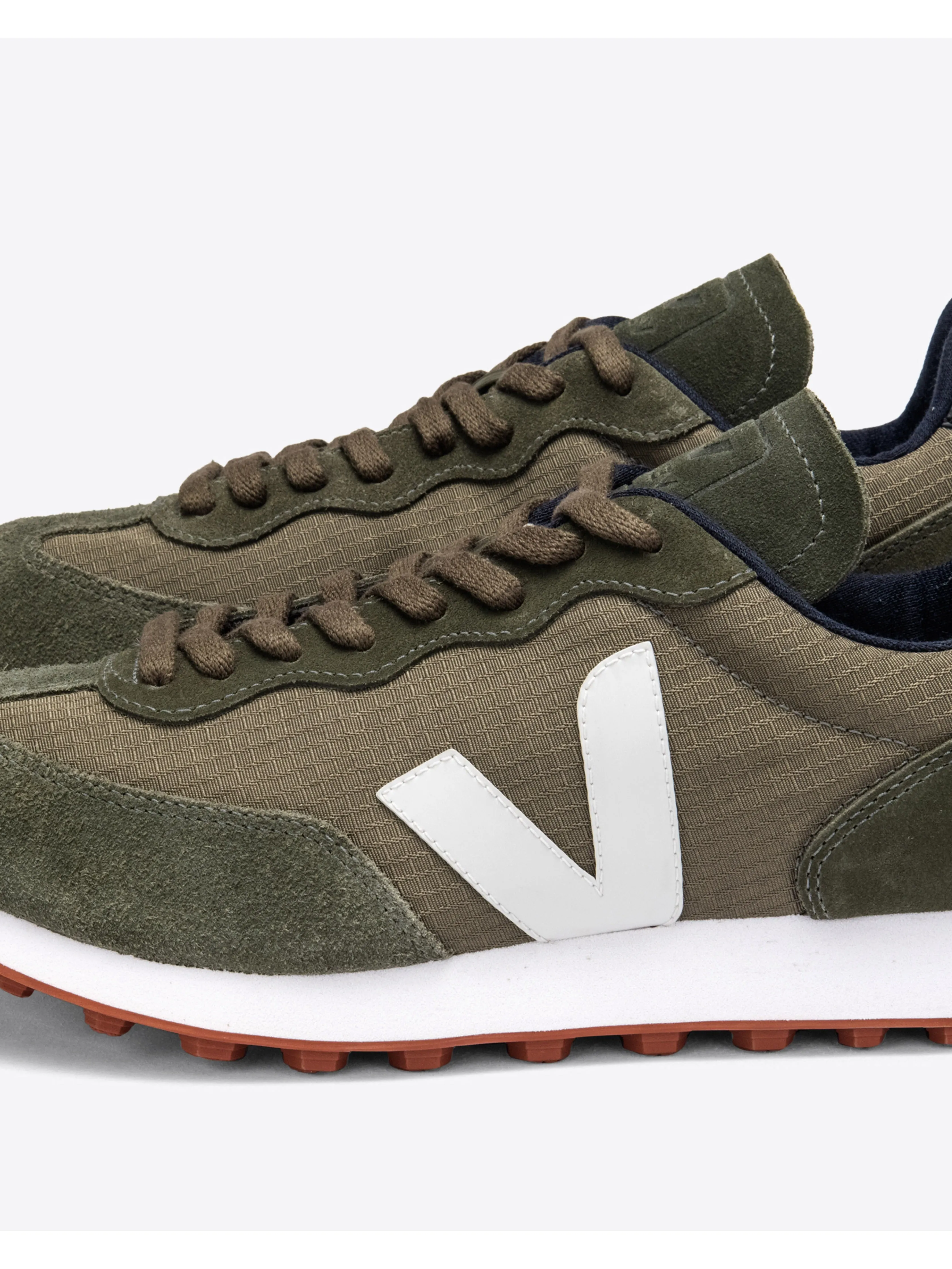VEJA Men's Rio Branco - Kaki Pearl sold by Faherty product image thumbnail 2