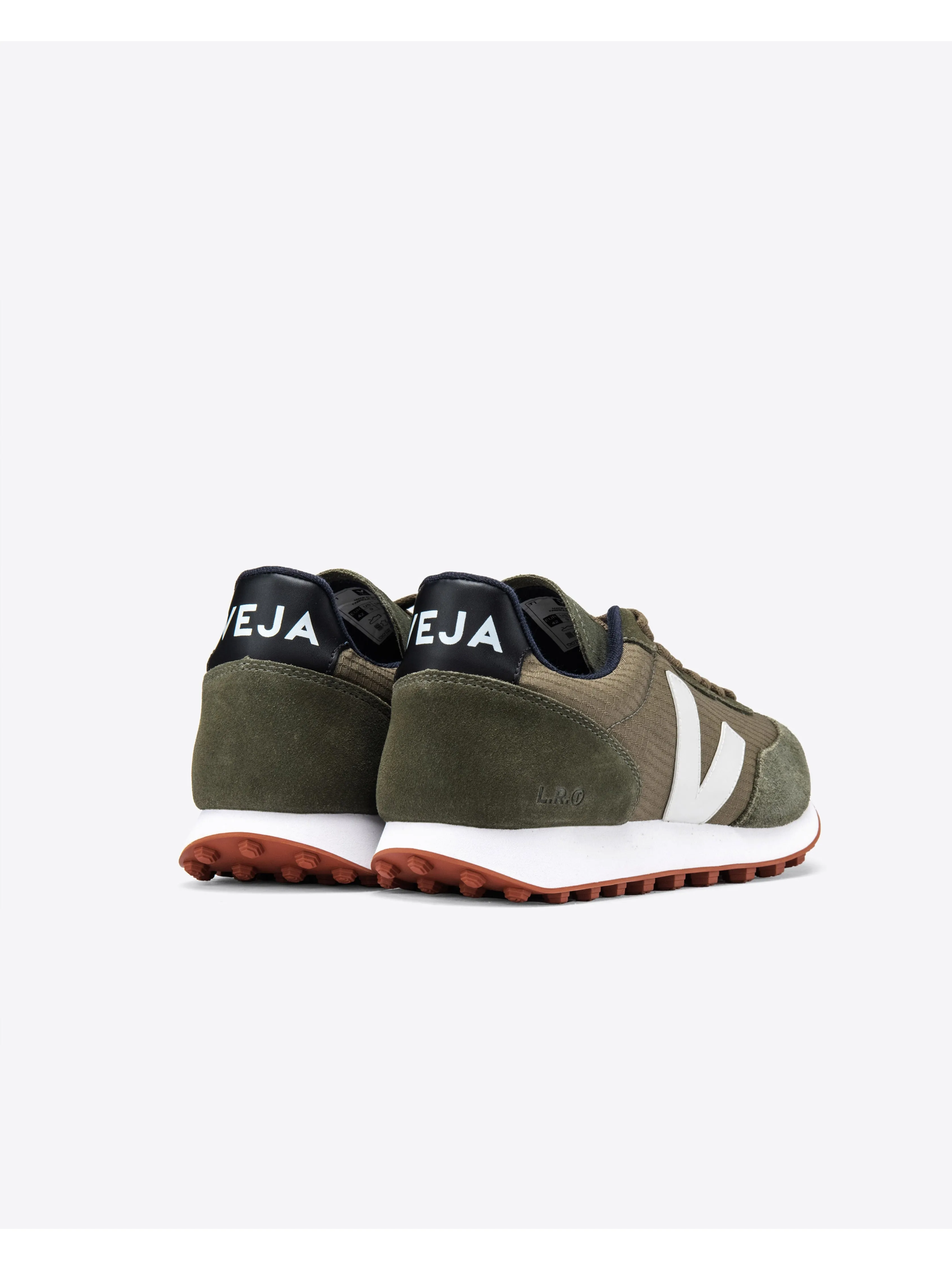 VEJA Men's Rio Branco - Kaki Pearl sold by Faherty product image thumbnail 3