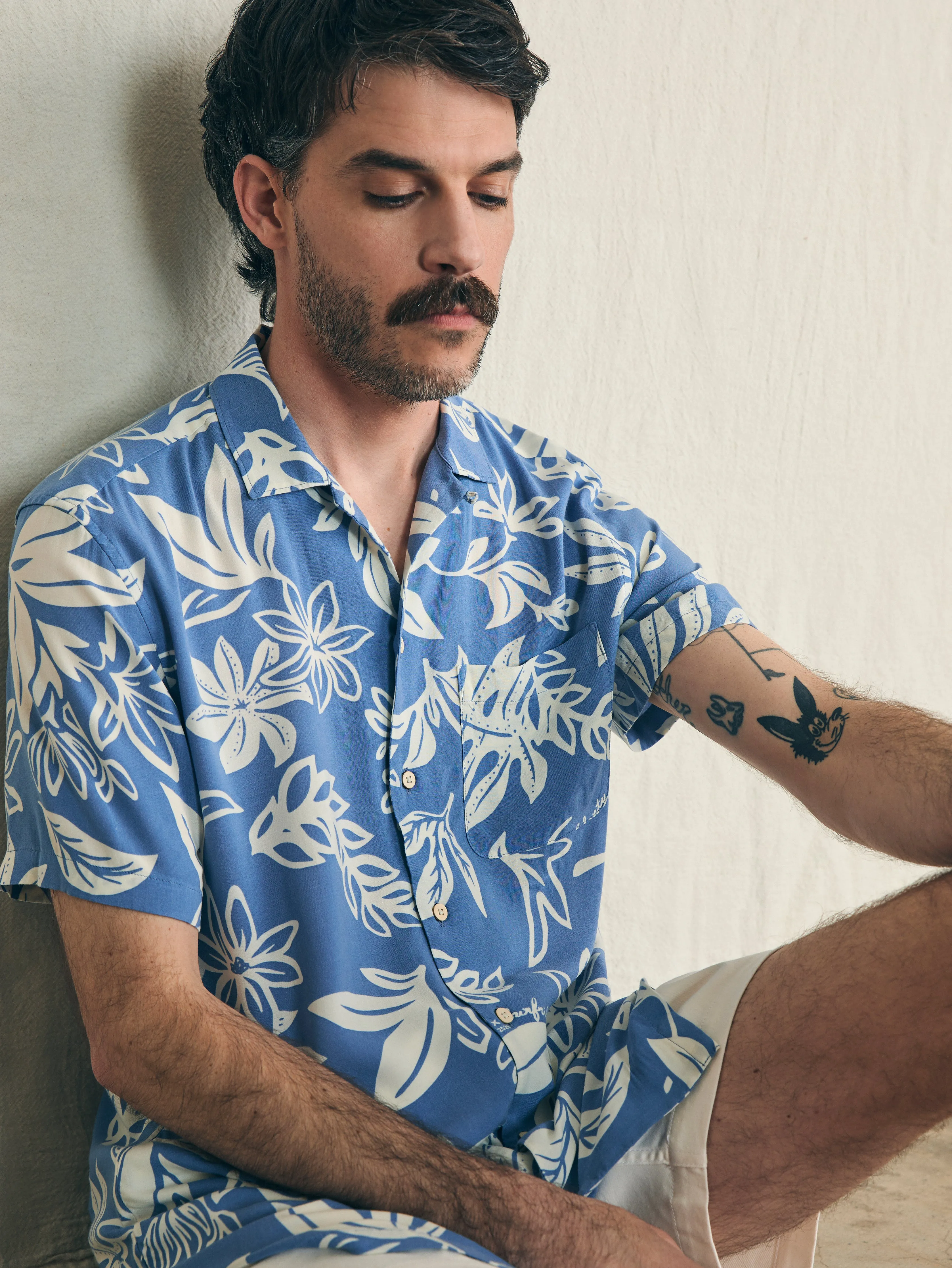 Short-Sleeve Surfrider Rayon Camp Shirt - Sky Floral sold by Faherty product image thumbnail 3