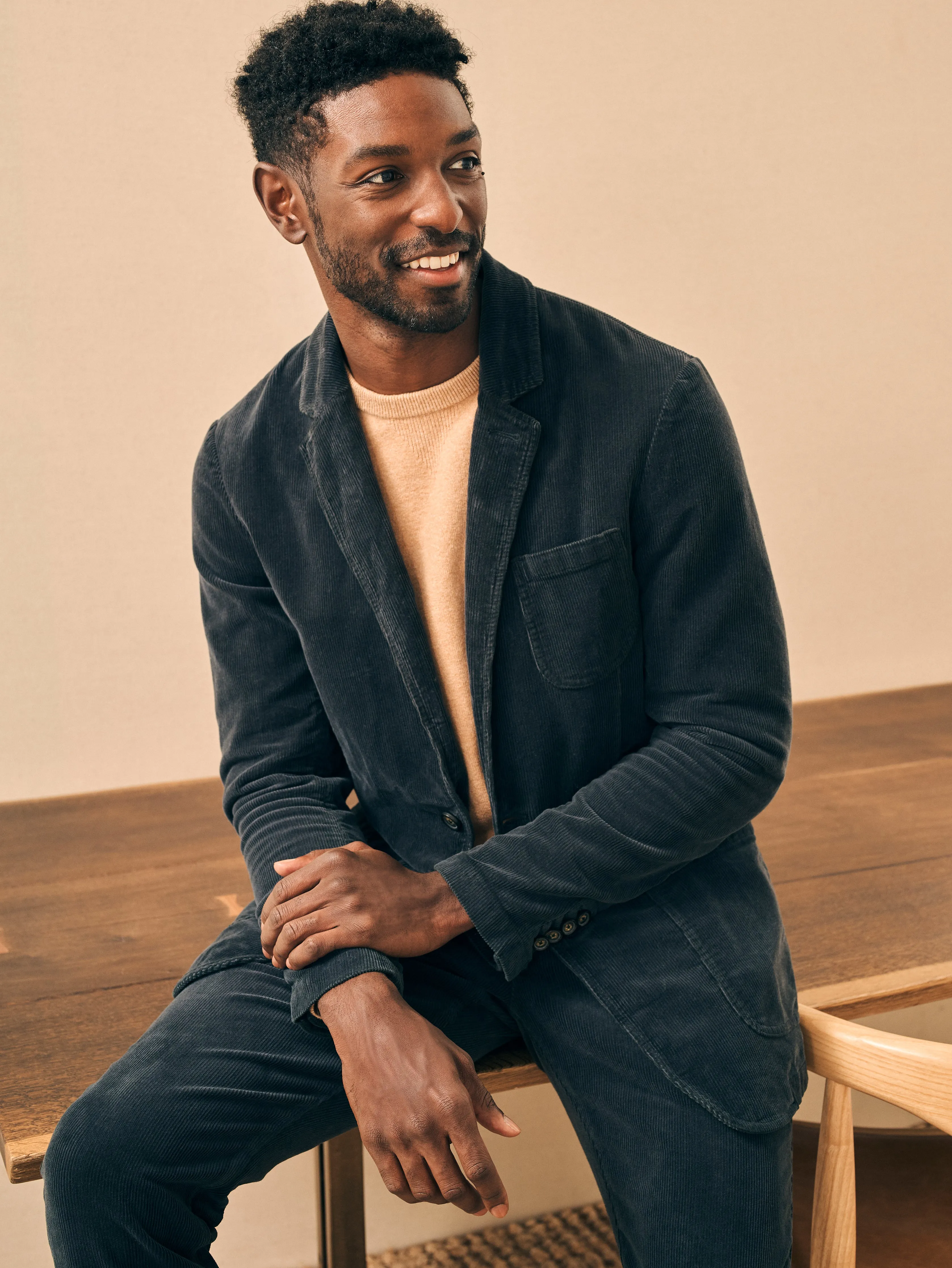 Stretch Corduroy Blazer - Midnight sold by Faherty