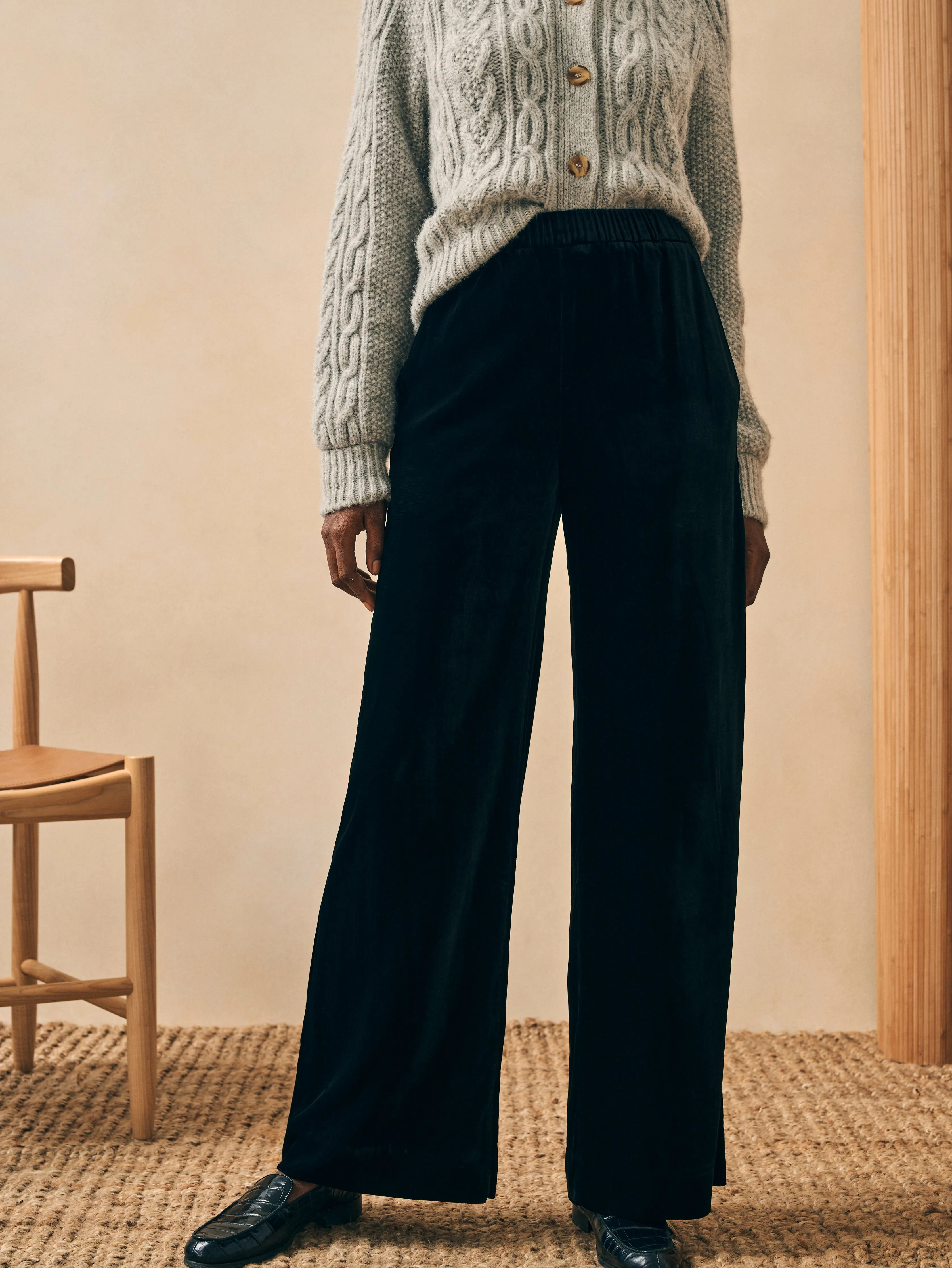 Stretch Silk Velvet Genevieve Pant - Black sold by Faherty product image thumbnail 2