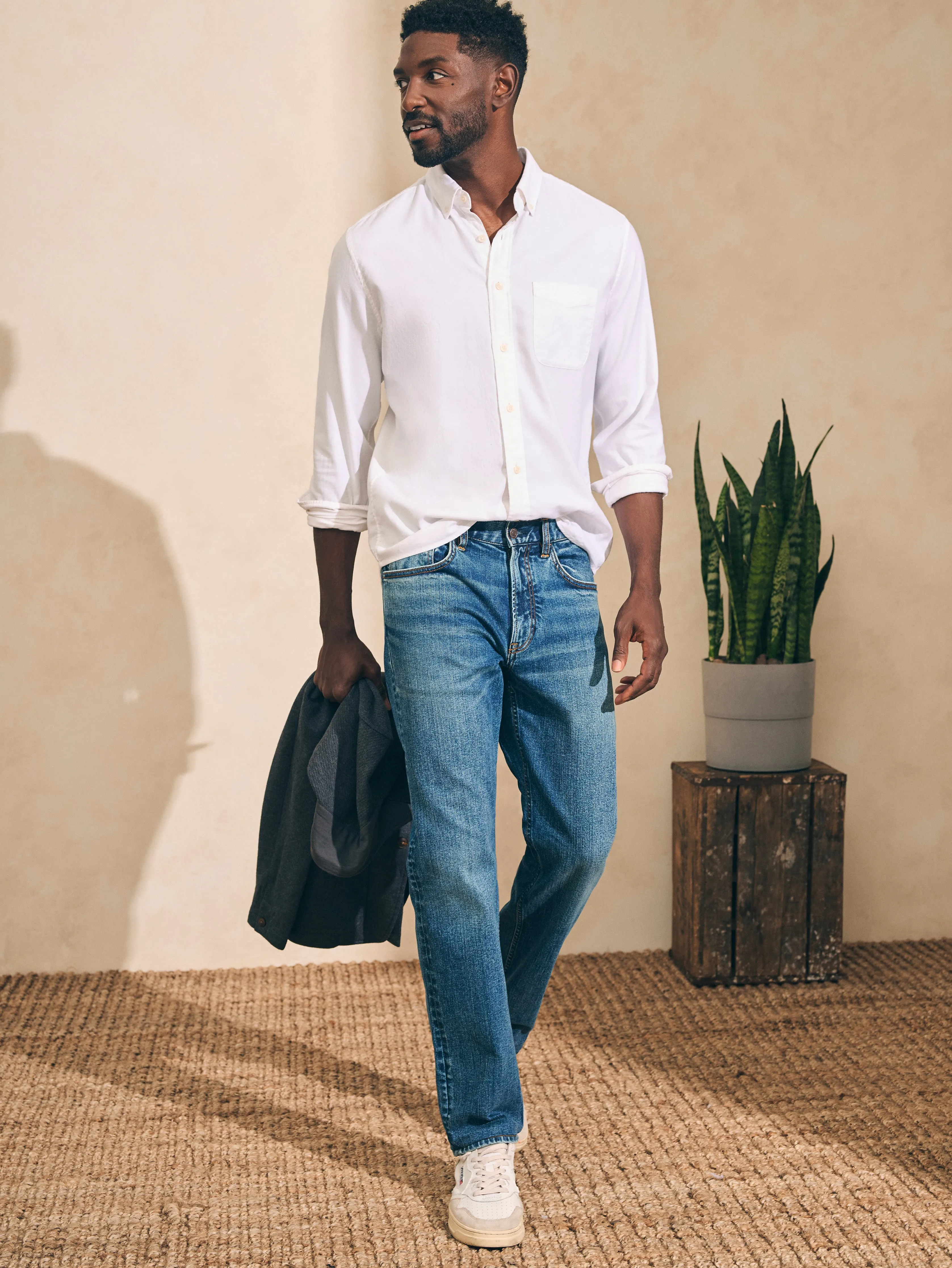 Stretch Oxford Shirt - White sold by Faherty product image thumbnail 2