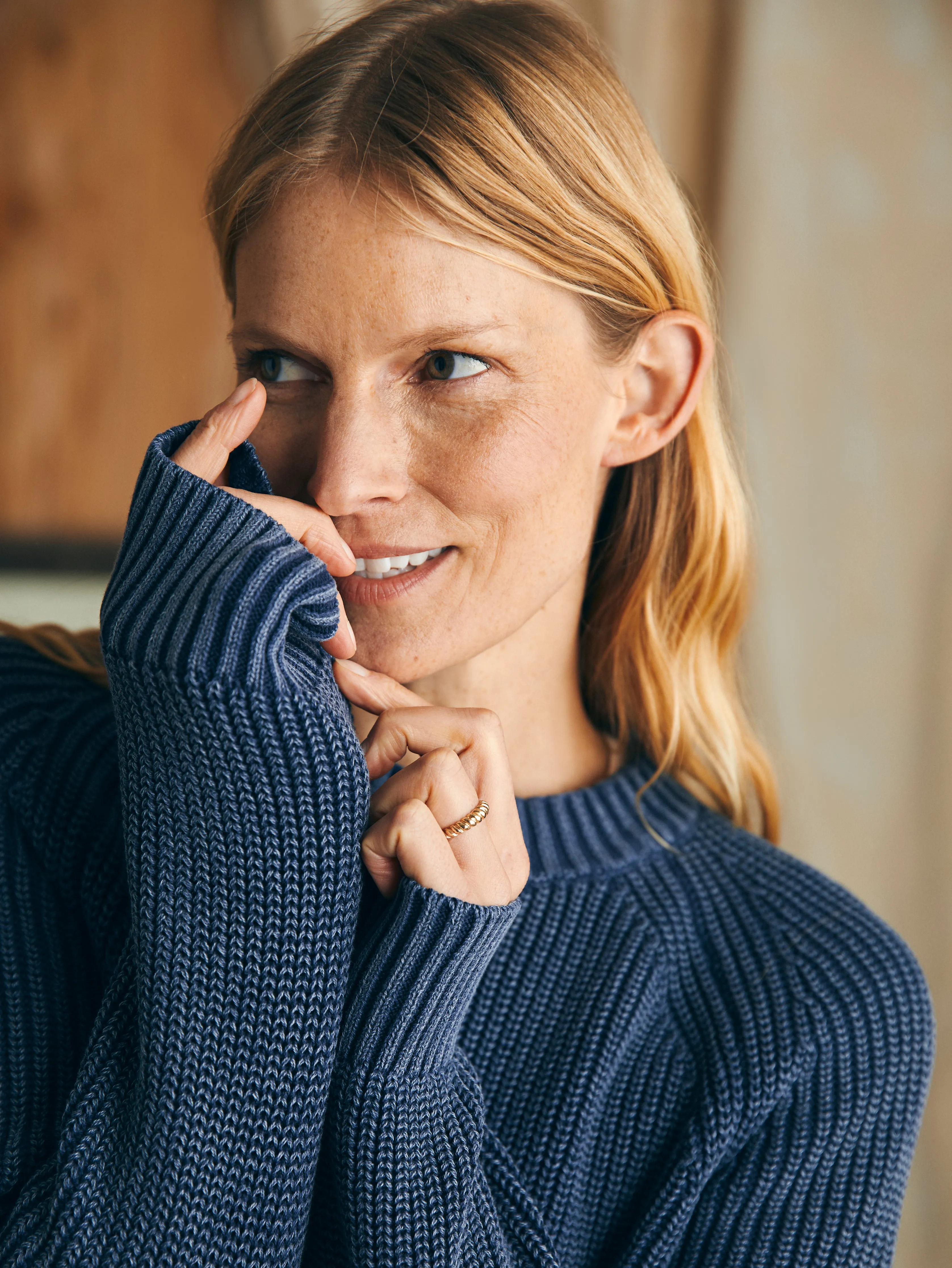 Sunwashed Fisherman Crew Sweater - Mood Indigo sold by Faherty product image thumbnail 5