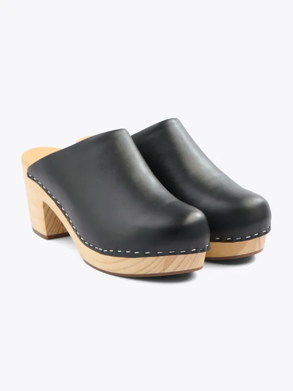 Nisolo All-Day Heeled Clog - Black sold by Faherty