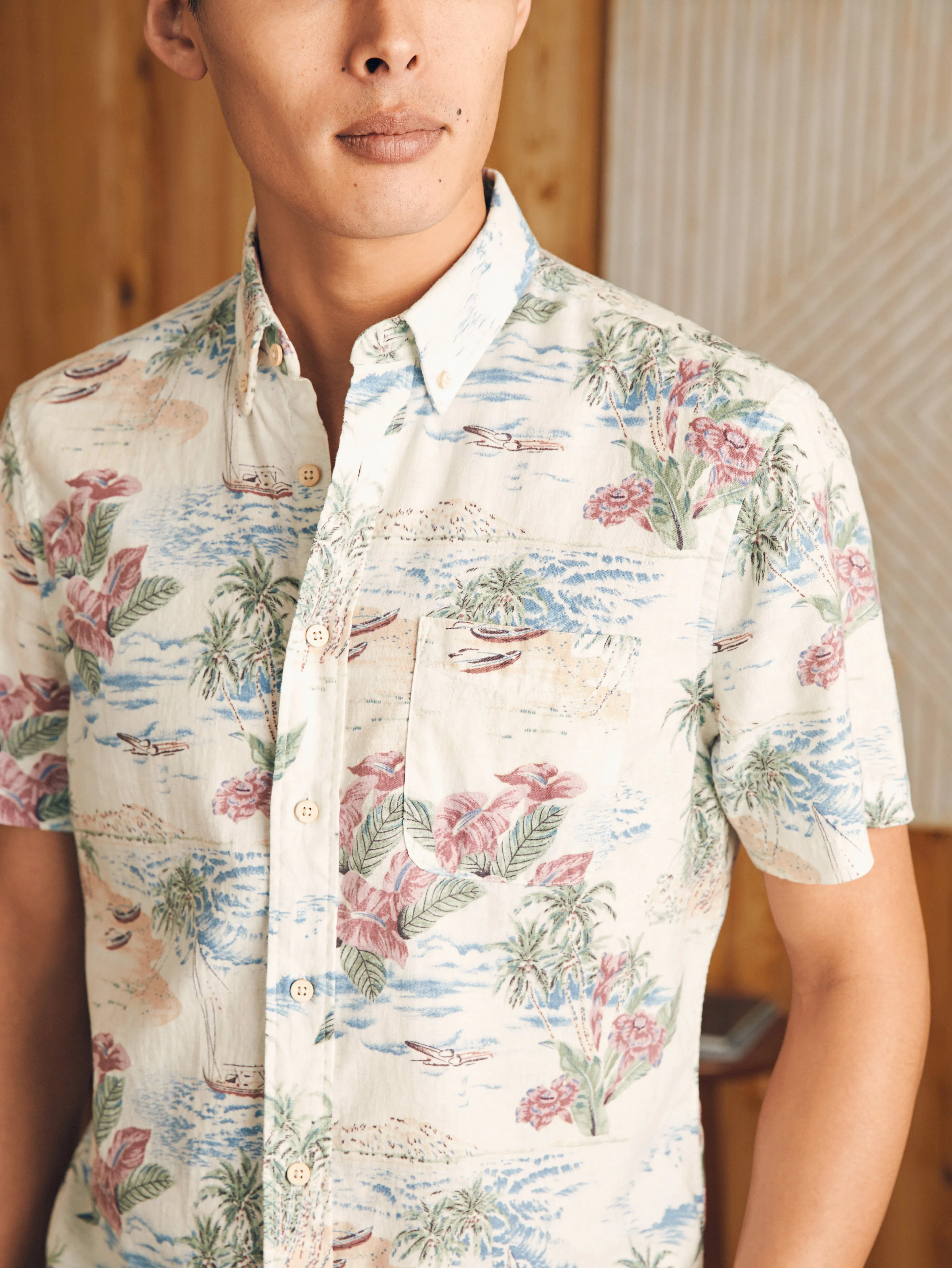 Short-Sleeve Breeze Shirt - Molokai Scenic Tropical sold by Faherty product image thumbnail 2