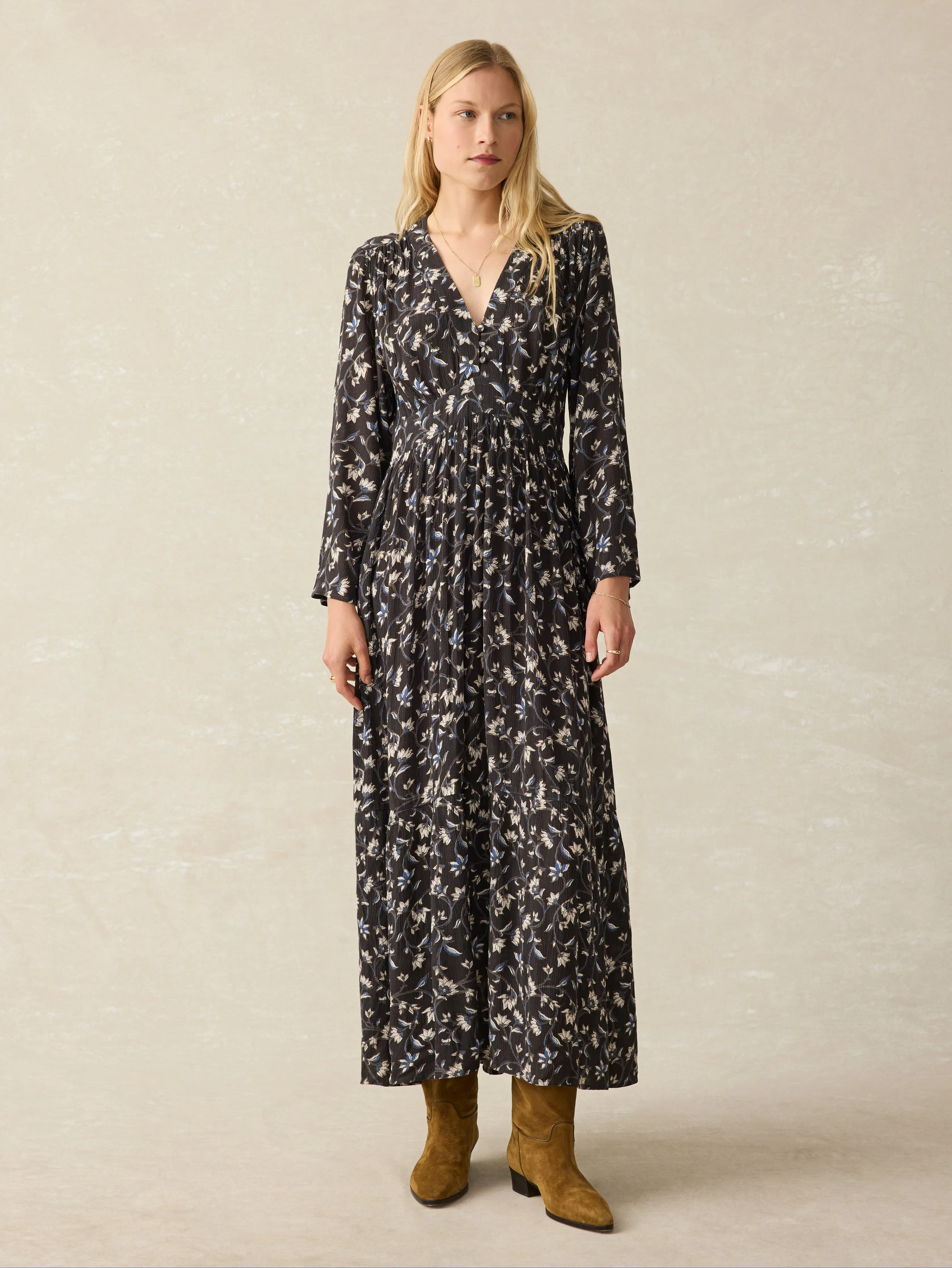 Dakota Dress - Blue Jasmine Floral sold by Faherty