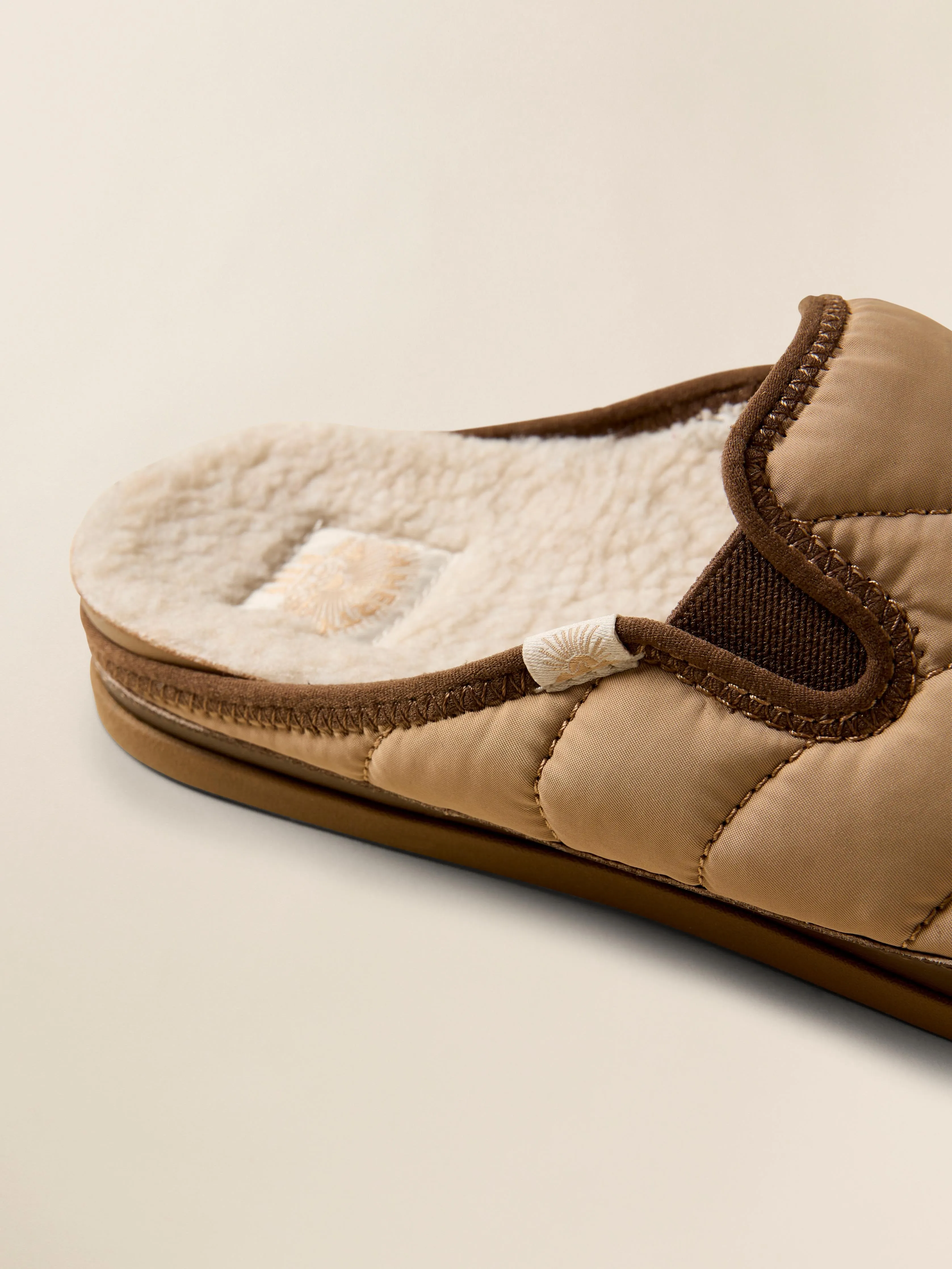 Faherty X Reef Mens Slipper Scuff - Acorn sold by Faherty product image thumbnail 2