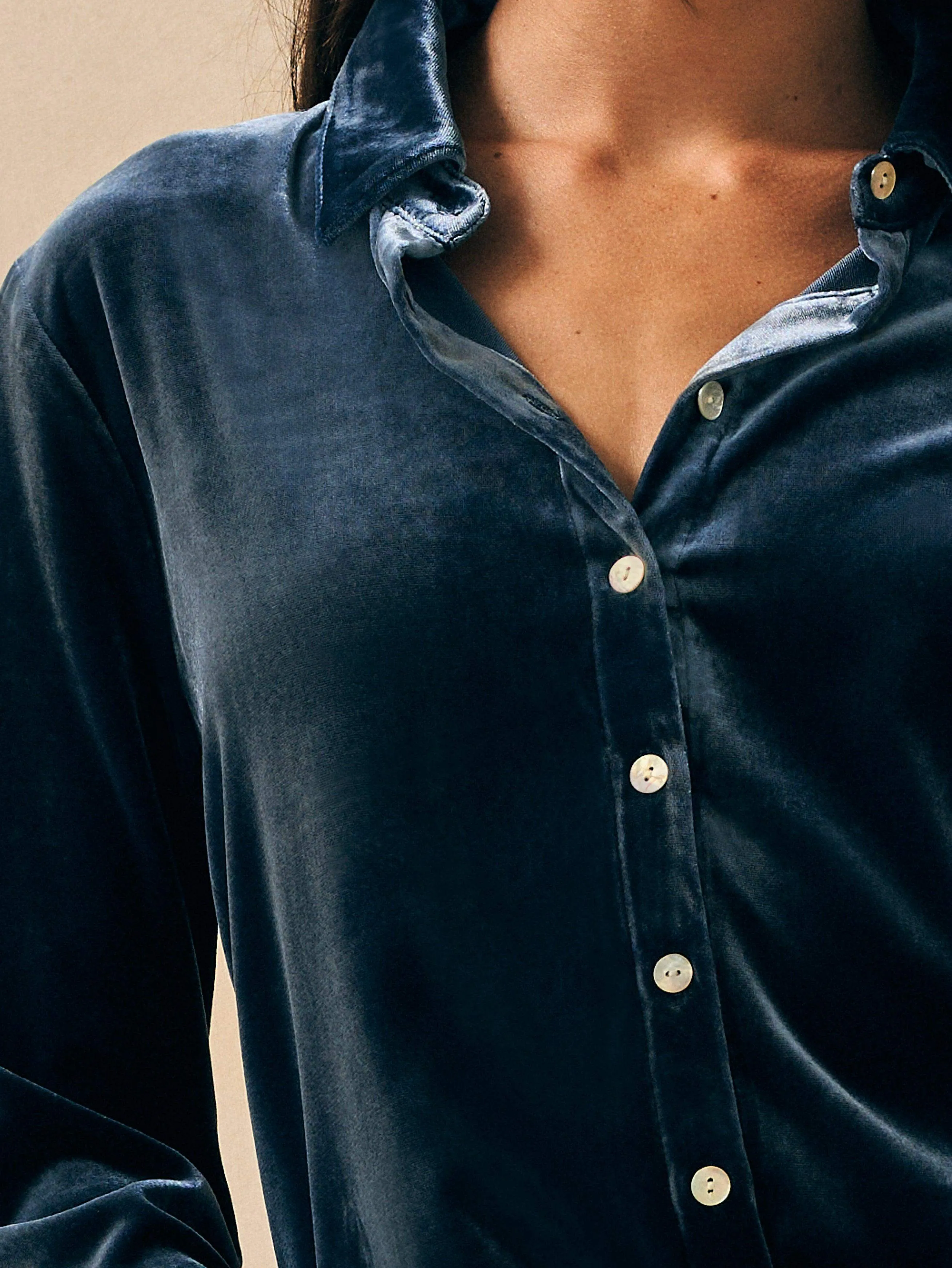 Stretch Silk Velvet Genevieve Shirt - Navy sold by Faherty product image thumbnail 2