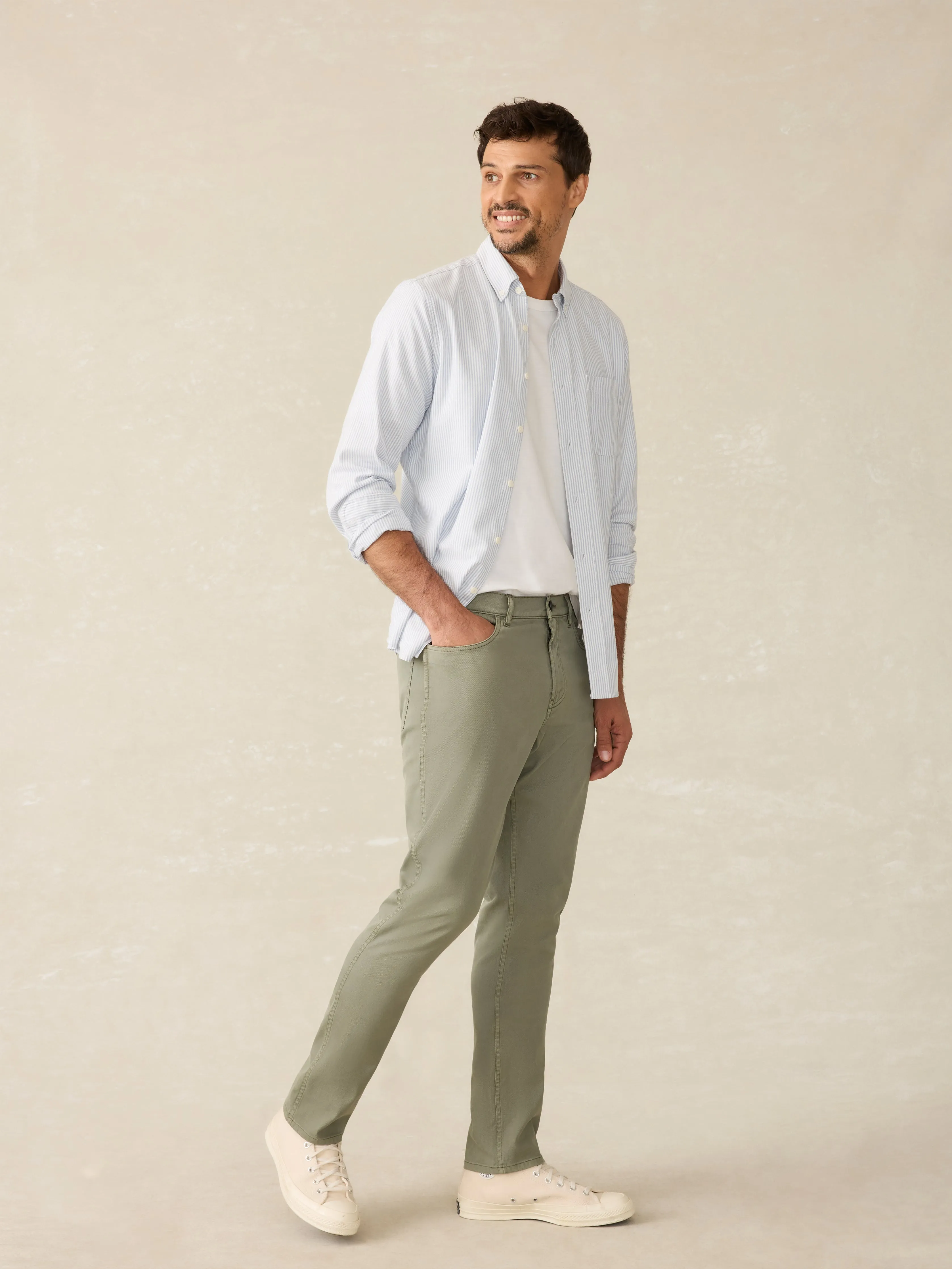 Comfort Twill 5-Pocket - Surplus Green sold by Faherty product image thumbnail 4