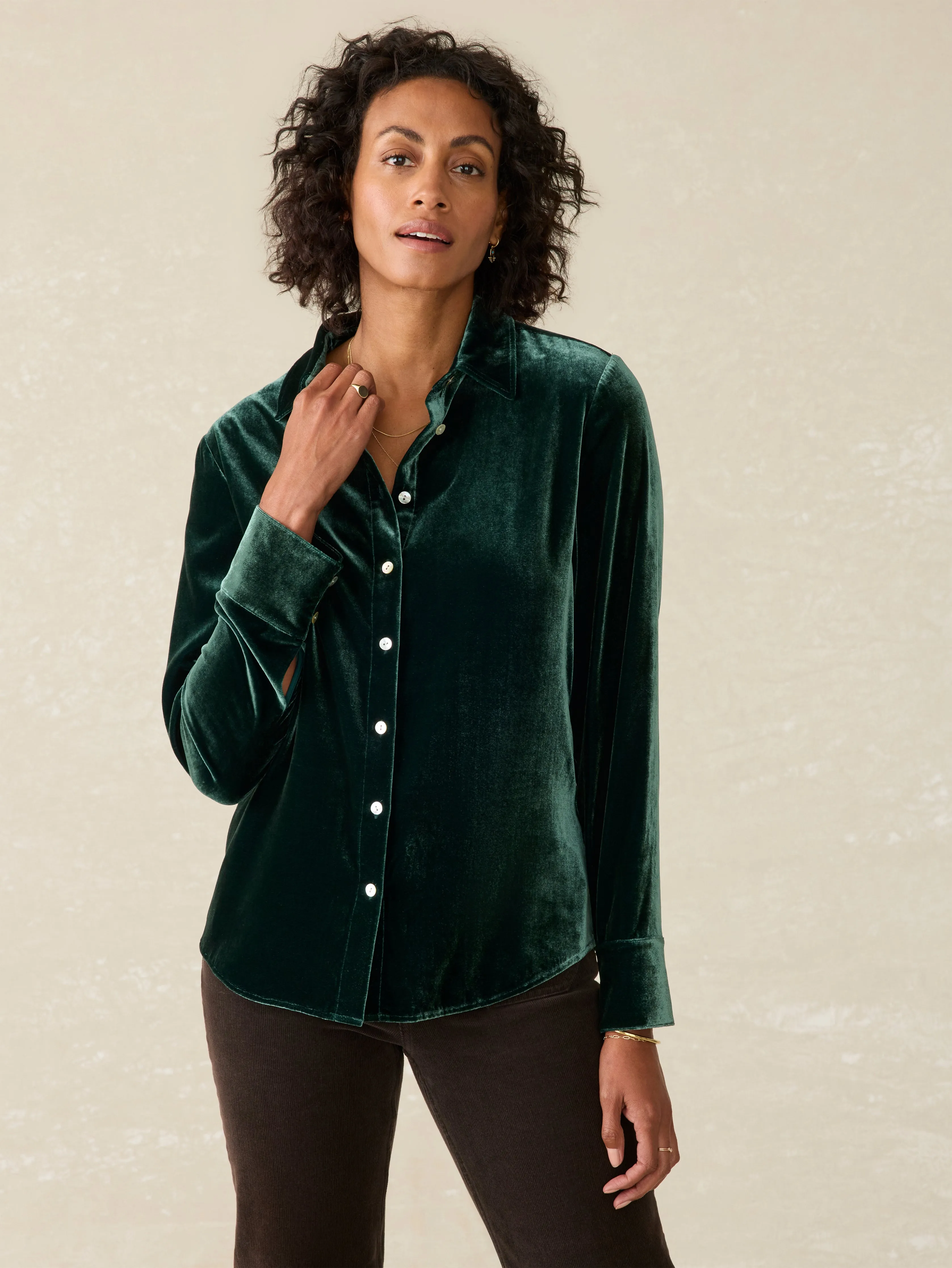 Stretch Silk Velvet Genevieve Shirt - Sea Moss sold by Faherty product image thumbnail 3