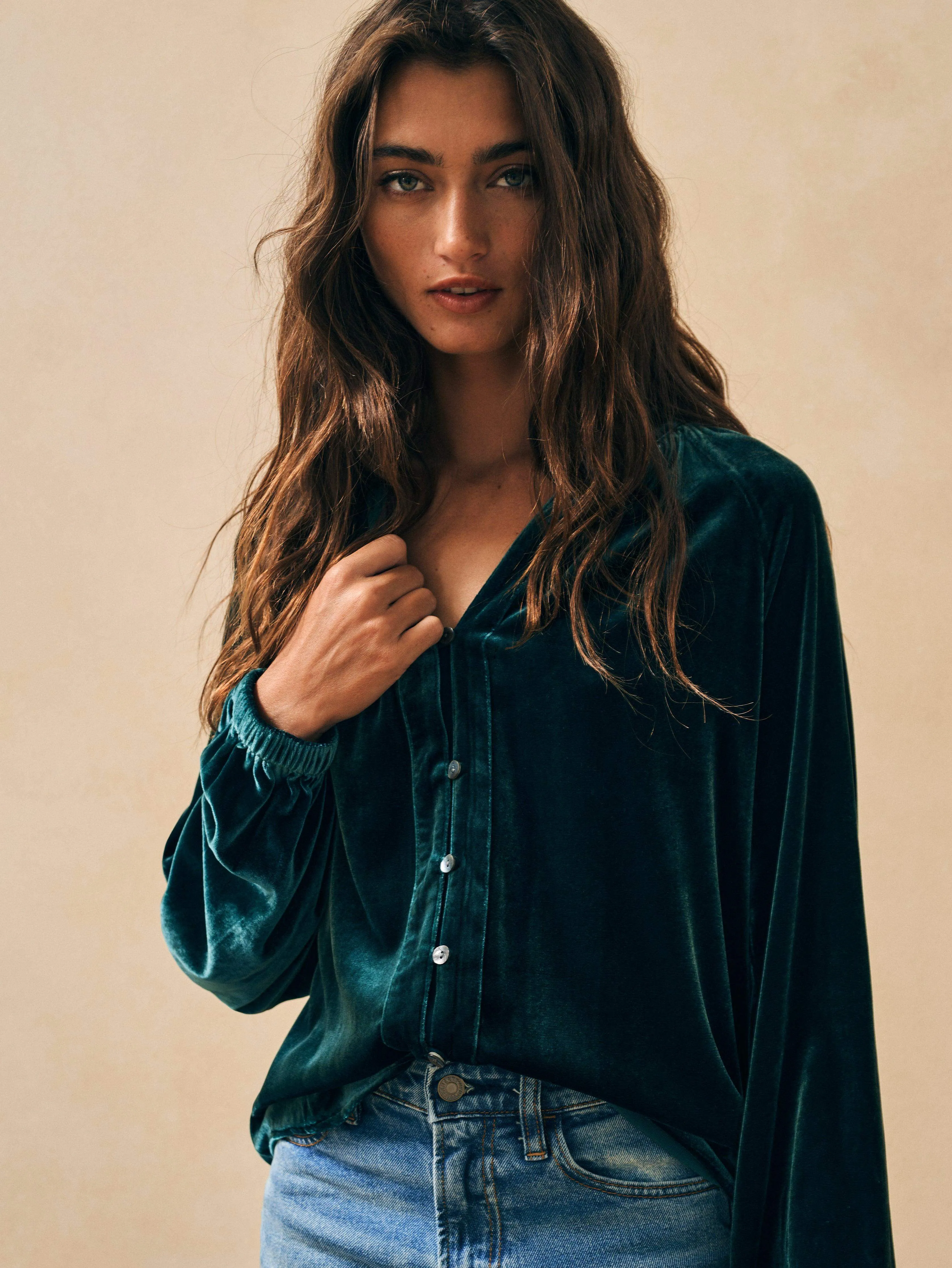 Stretch Silk Velvet Naomi Top - Sea Moss sold by Faherty product image thumbnail 4
