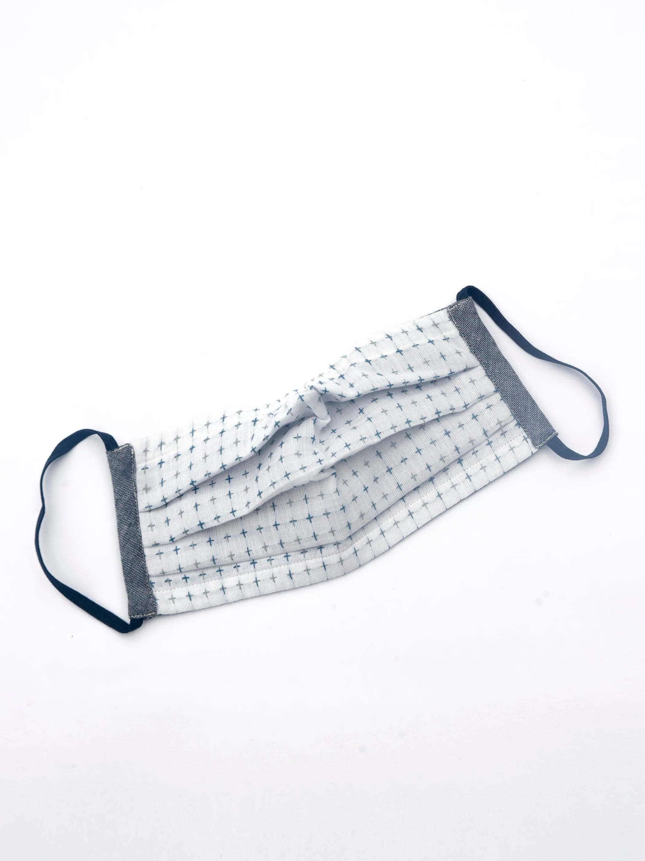Faherty Artisan Cotton Mask - White Windowpane Dobby sold by Faherty