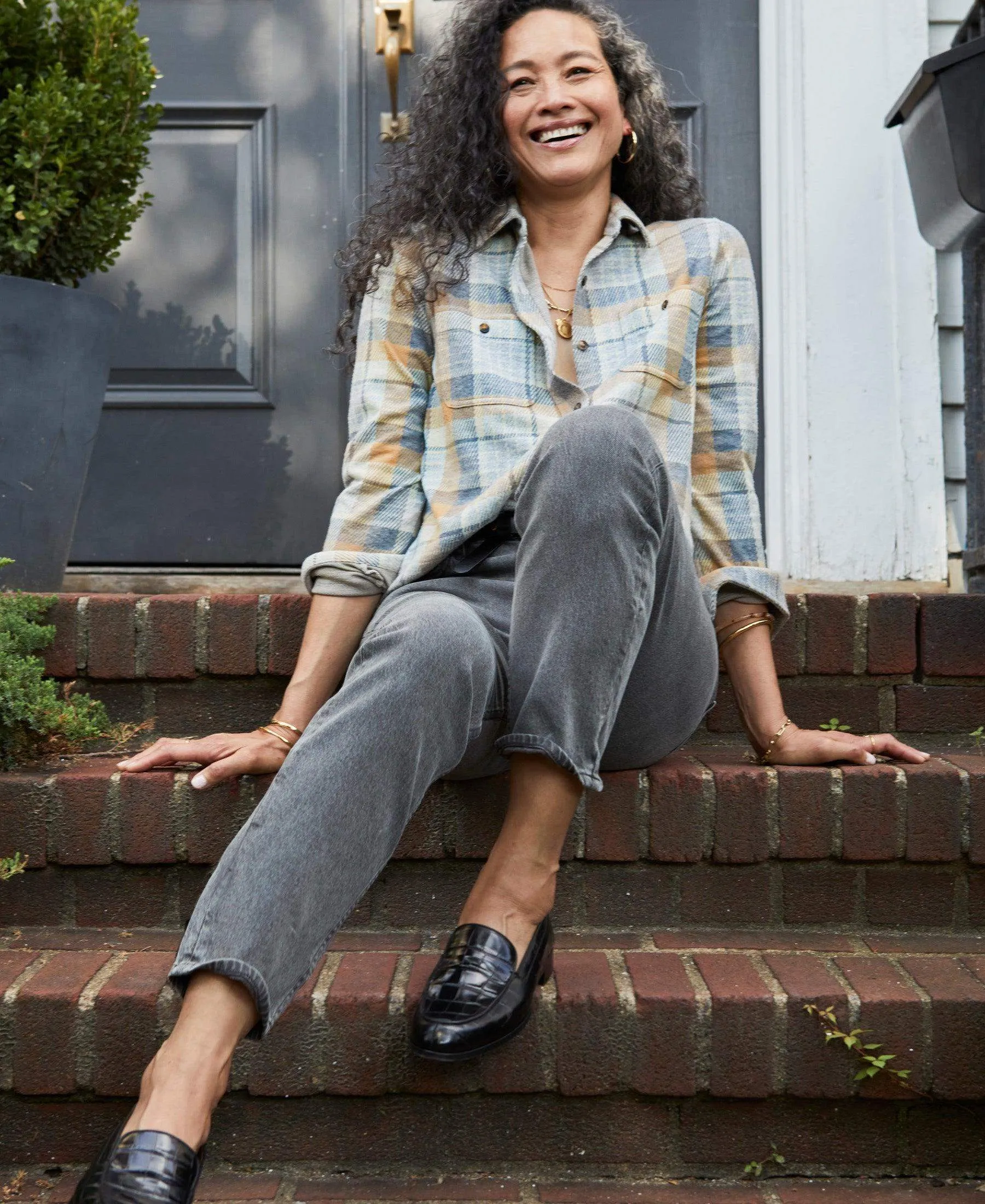 Organic Cotton Slim Straight Denim - Harbour Grey Wash sold by Faherty