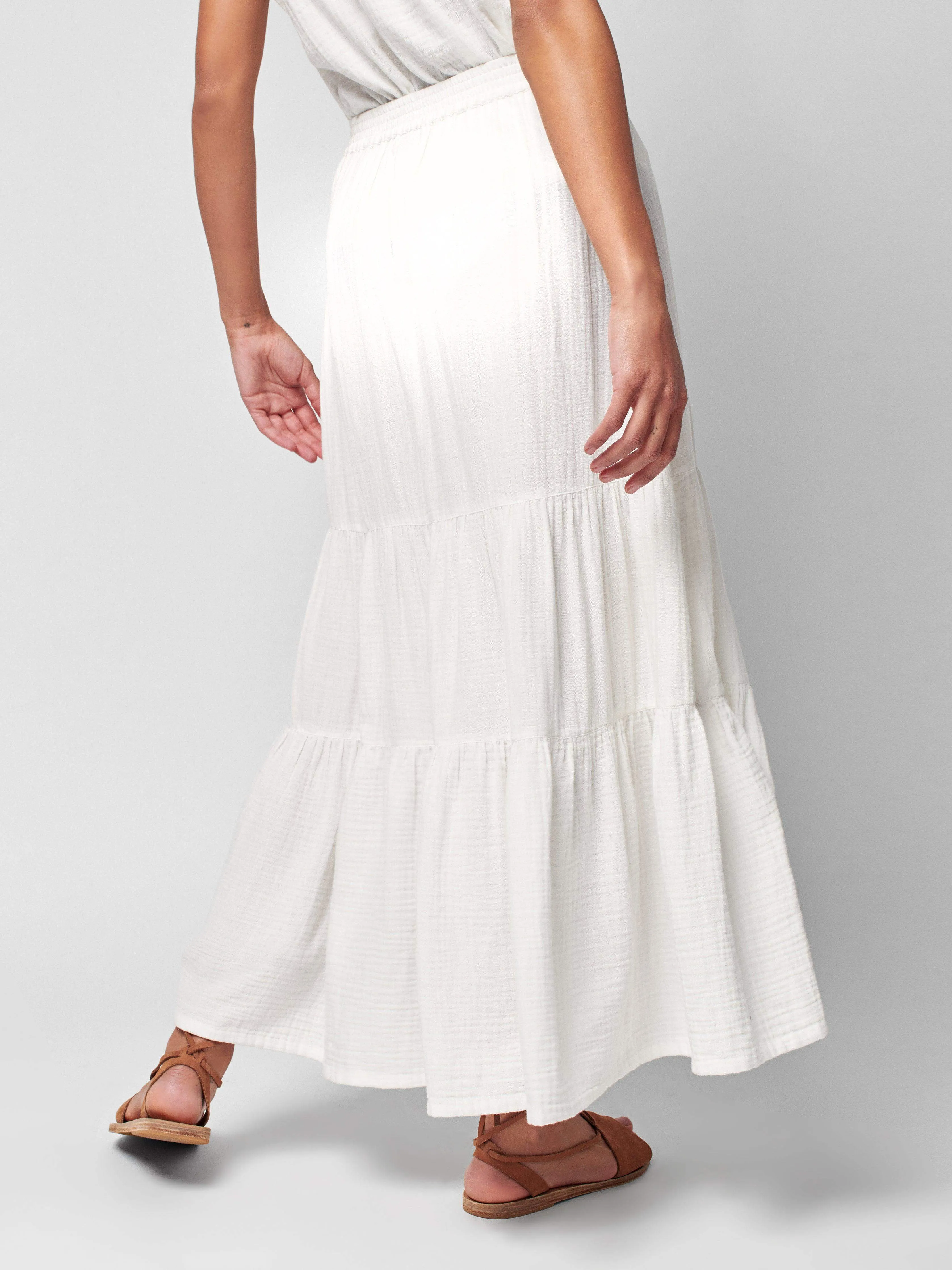 Dream Cotton Gauze Valentina Tiered Skirt - White sold by Faherty product image thumbnail 4