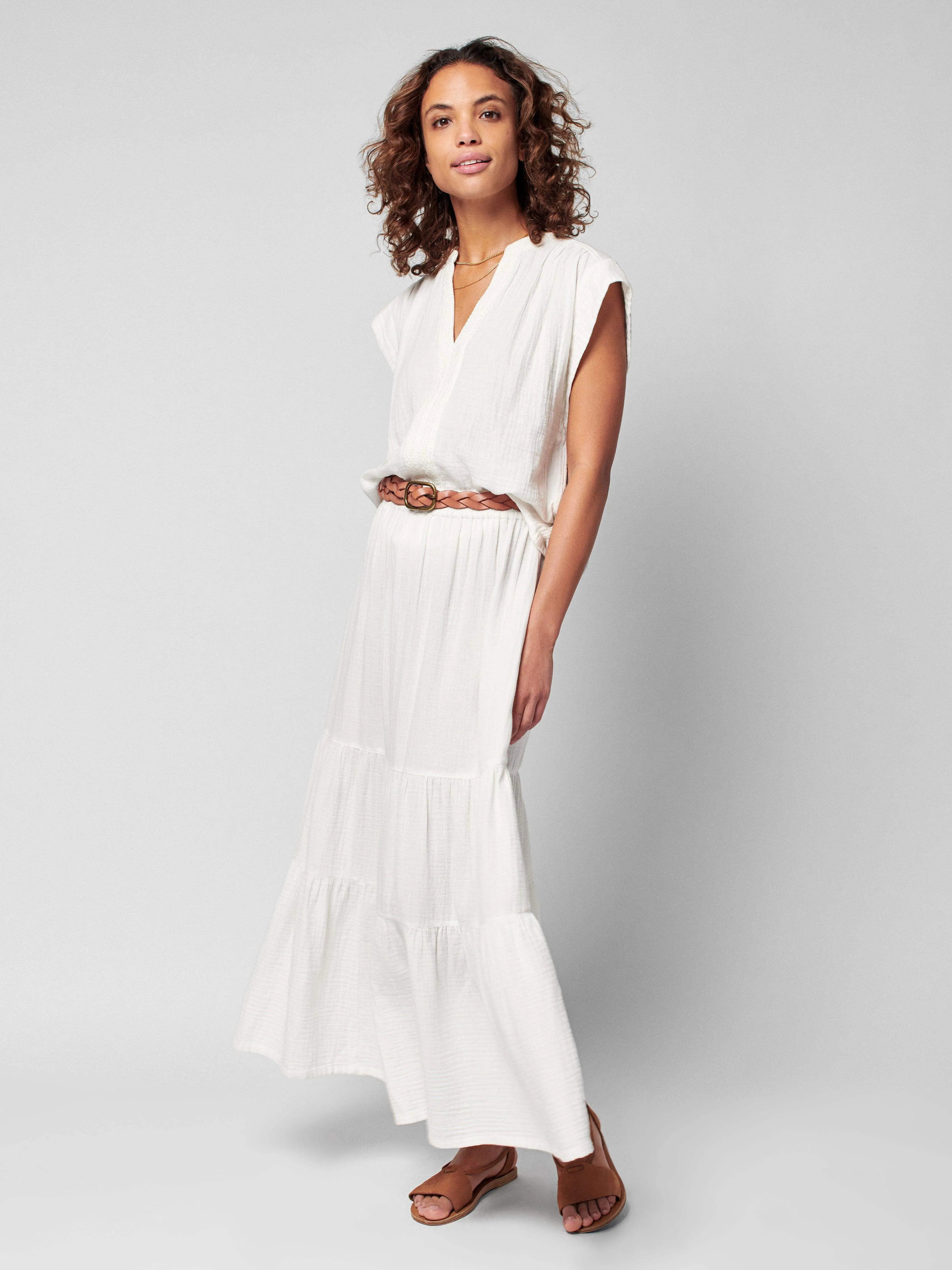 Dream Cotton Gauze Valentina Tiered Skirt - White sold by Faherty