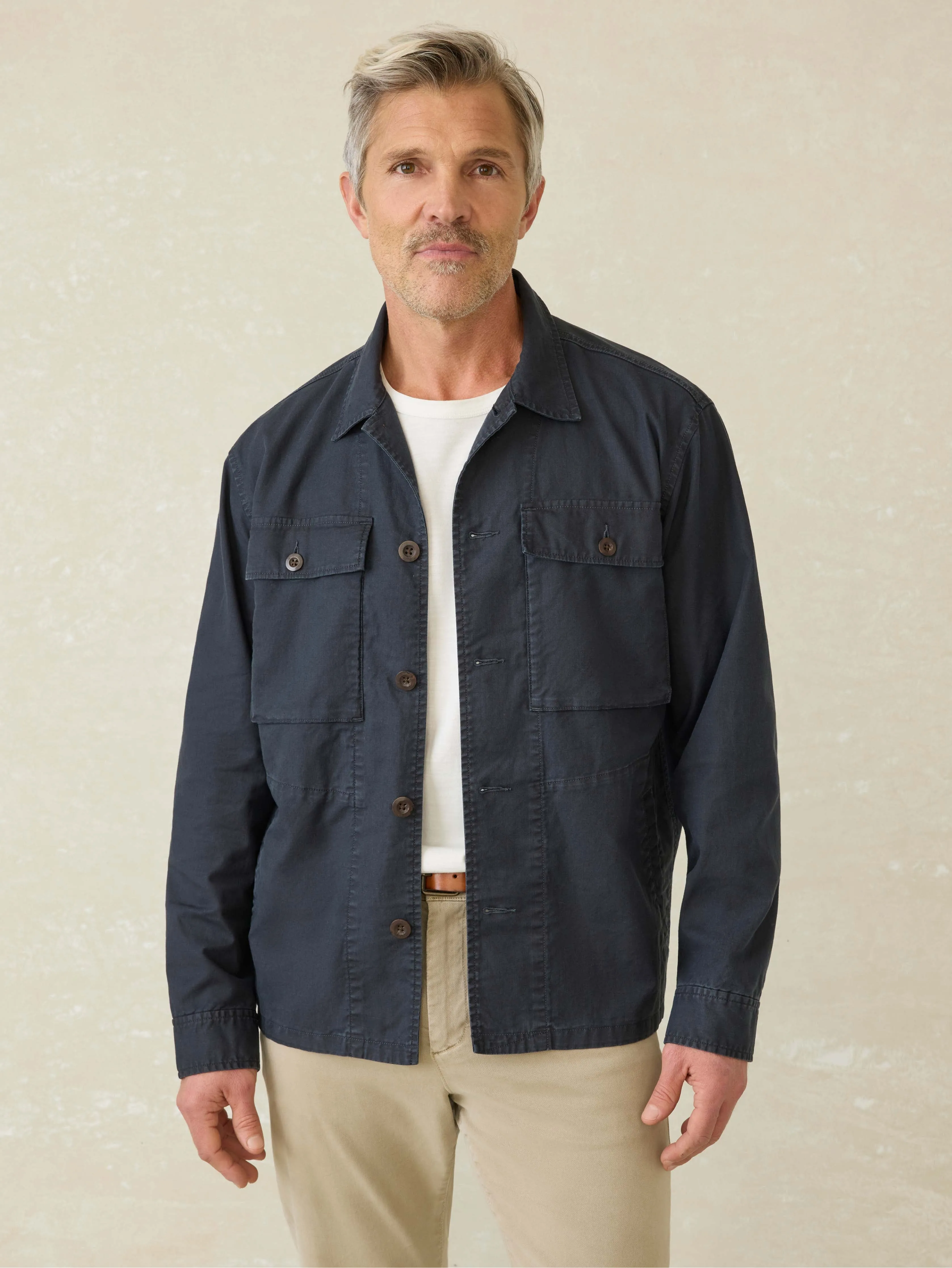 ジャケット・アウター THE EVERYDAY SHIRTS and wander Men's Multi Pocket Shirt Jacket in Black and Wander
