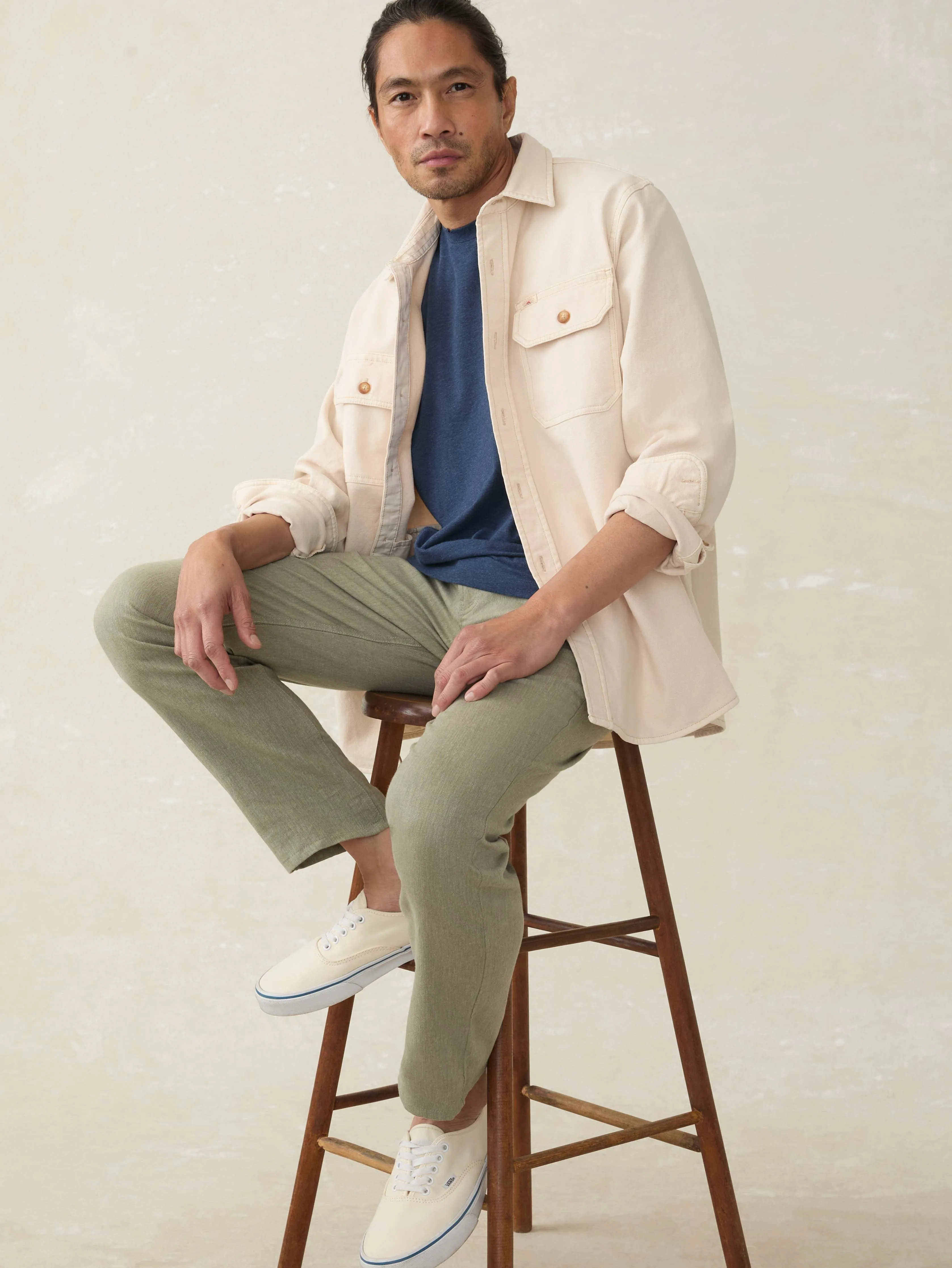 Movement™ Linen 5-Pocket Pant - Sage Cliff sold by Faherty product image thumbnail 4