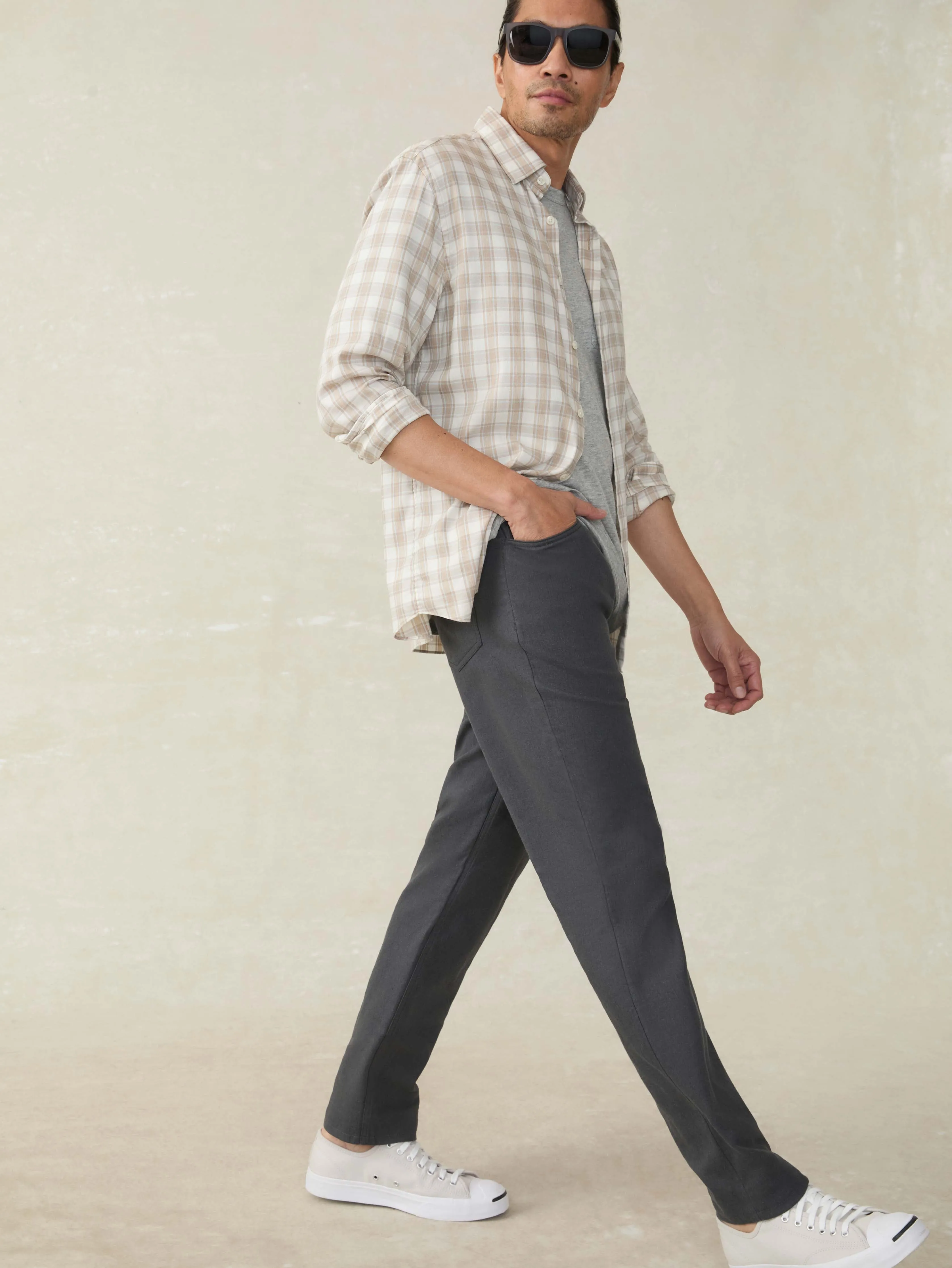 Movement™ Linen 5-Pocket Pant - Washed Black sold by Faherty product image thumbnail 4