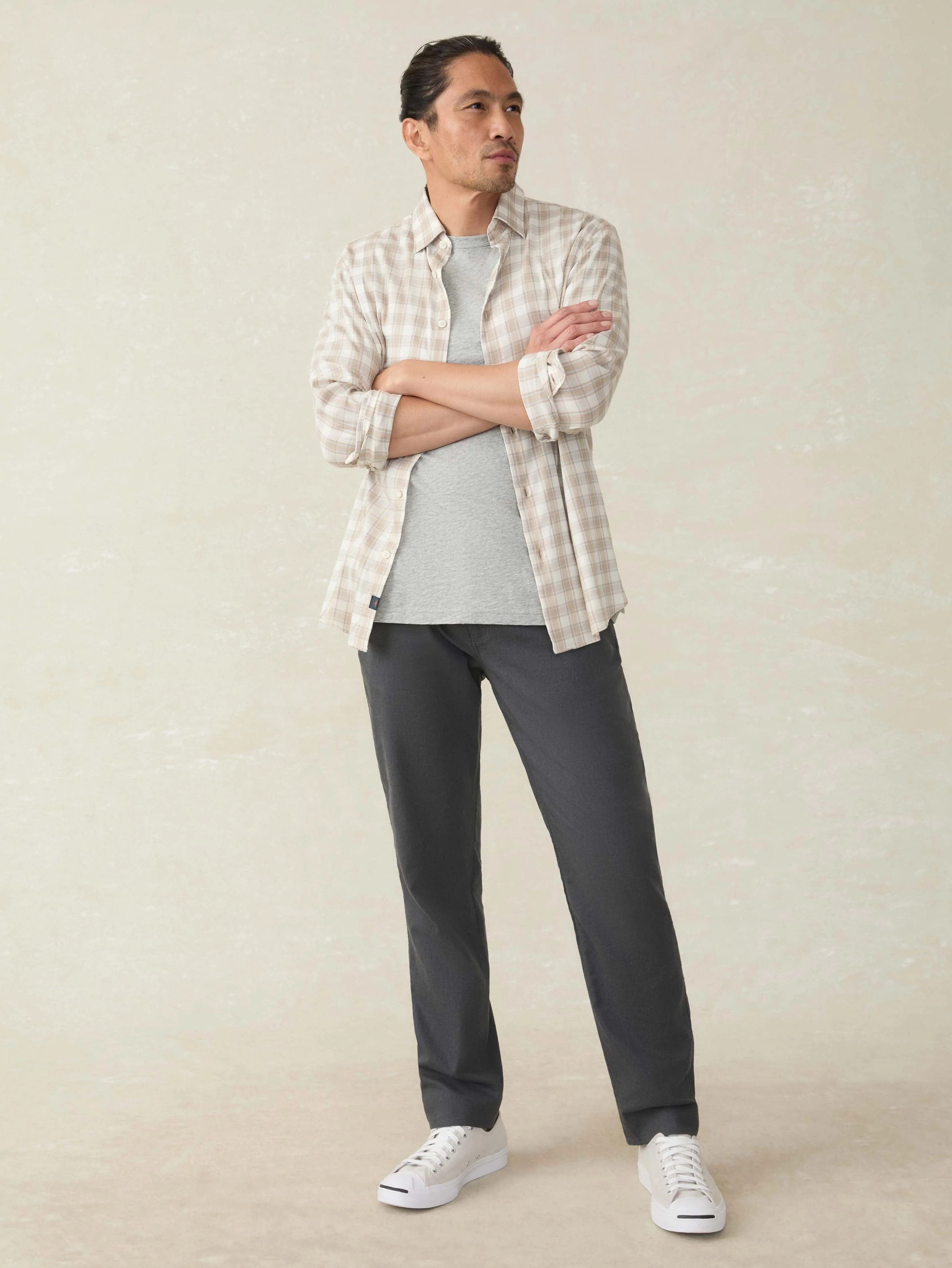 Movement™ Linen 5-Pocket Pant - Washed Black sold by Faherty product image thumbnail 5