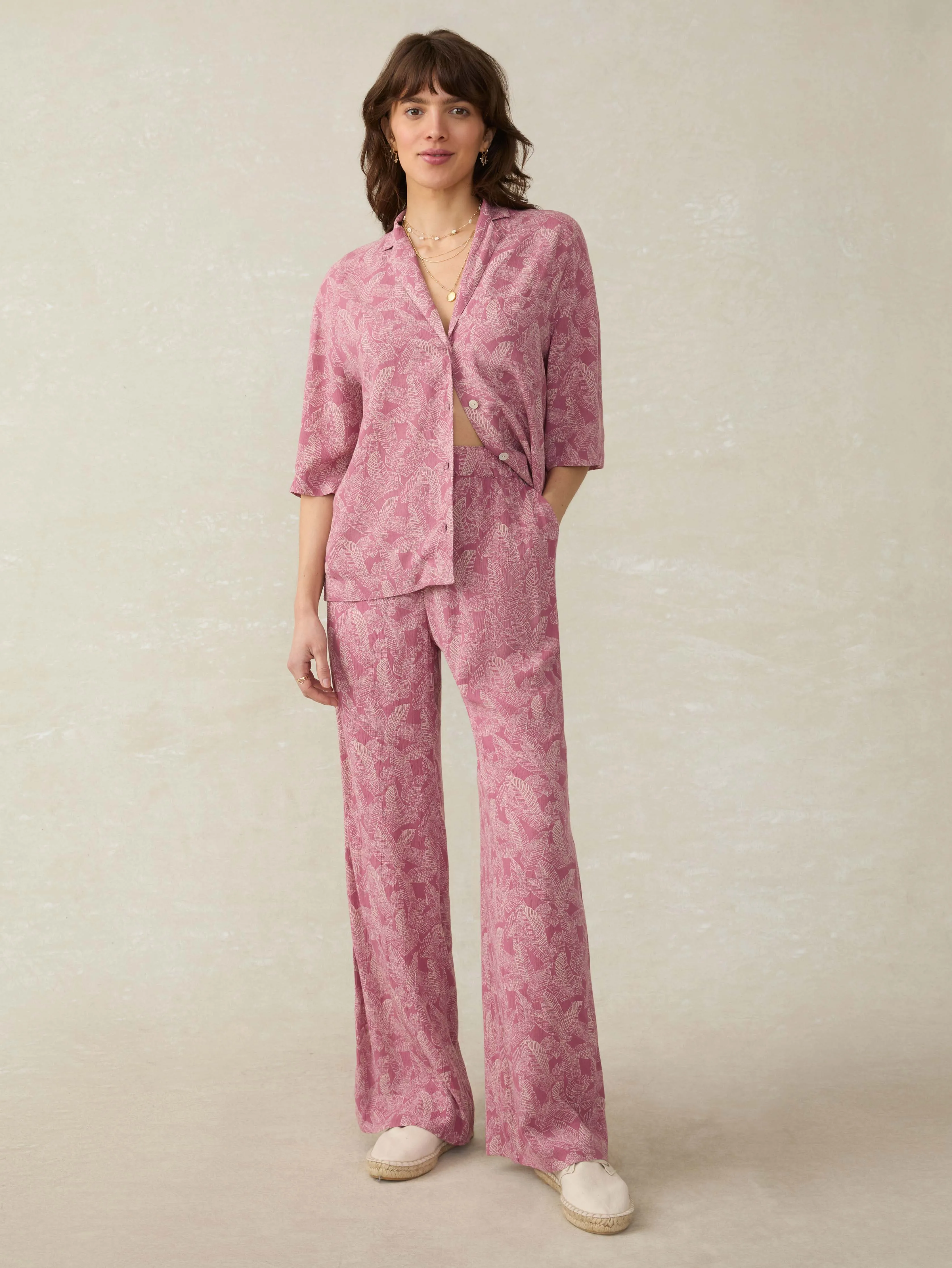 Cabana Pant - Dusty Rose Banana Leaf sold by Faherty product image thumbnail 5