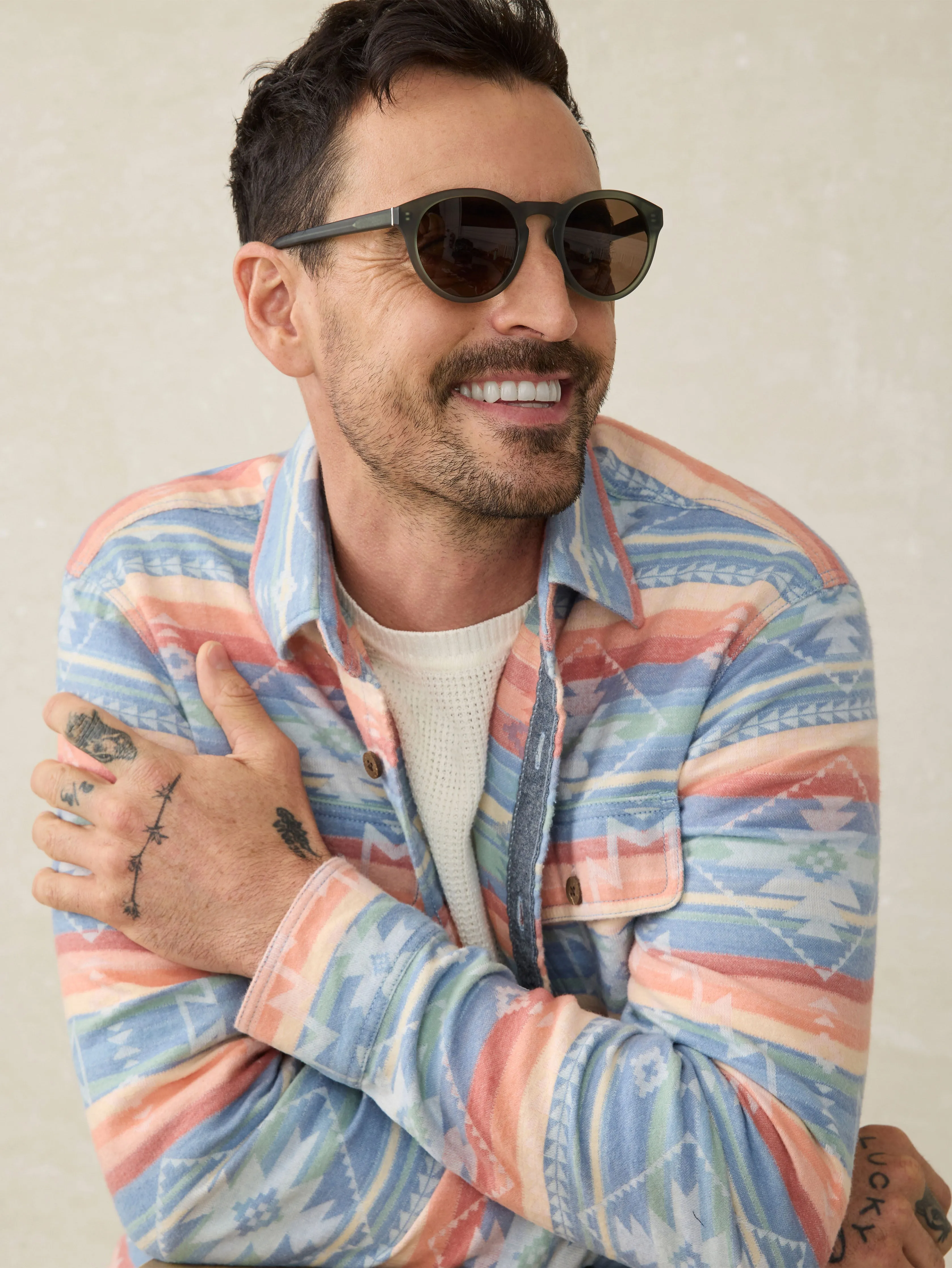 Norris Sunglasses - Matte Olive sold by Faherty product image thumbnail 3