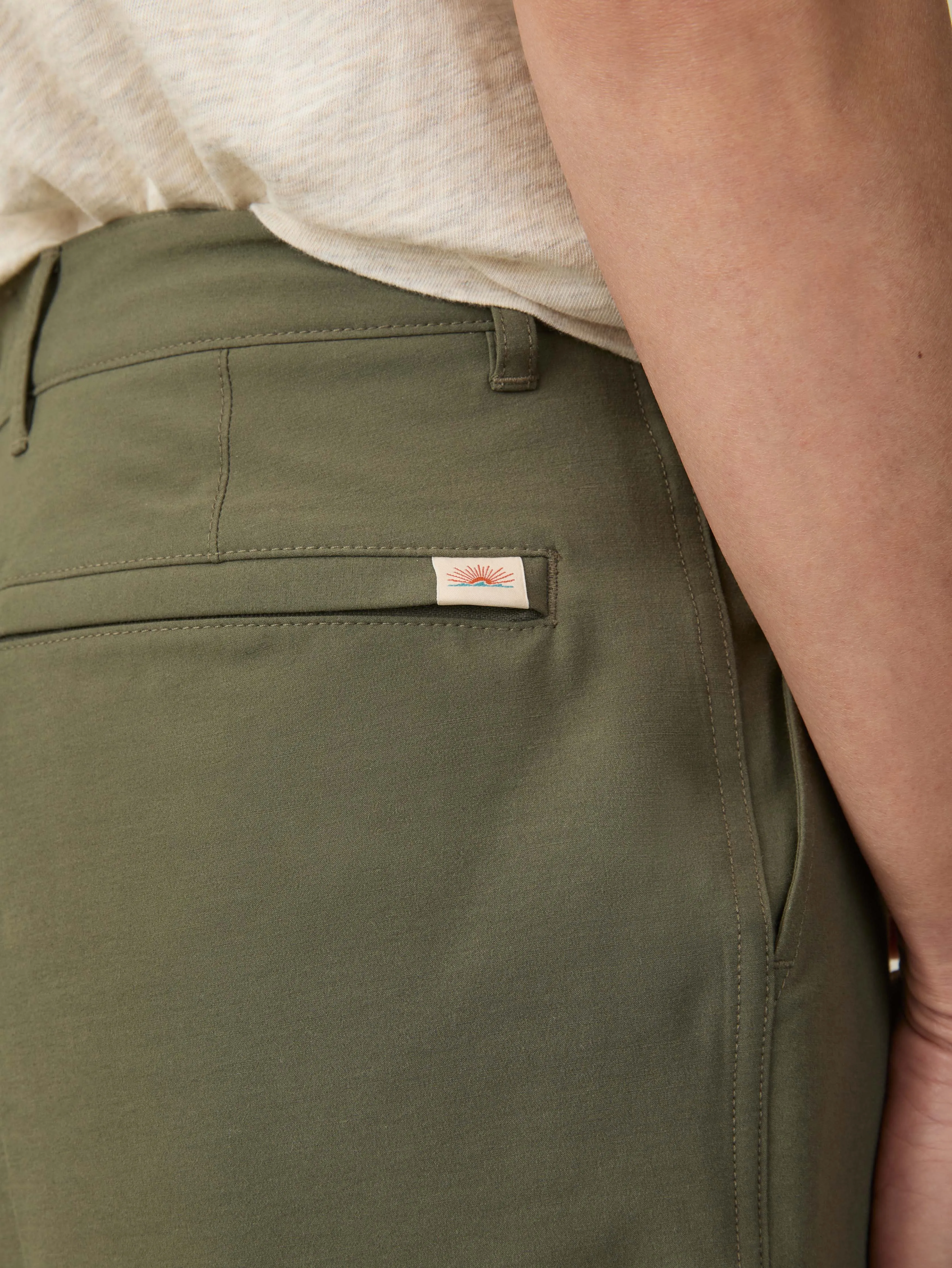 All Day™ Short 2.0 (7") - Surplus Olive sold by Faherty product image thumbnail 2
