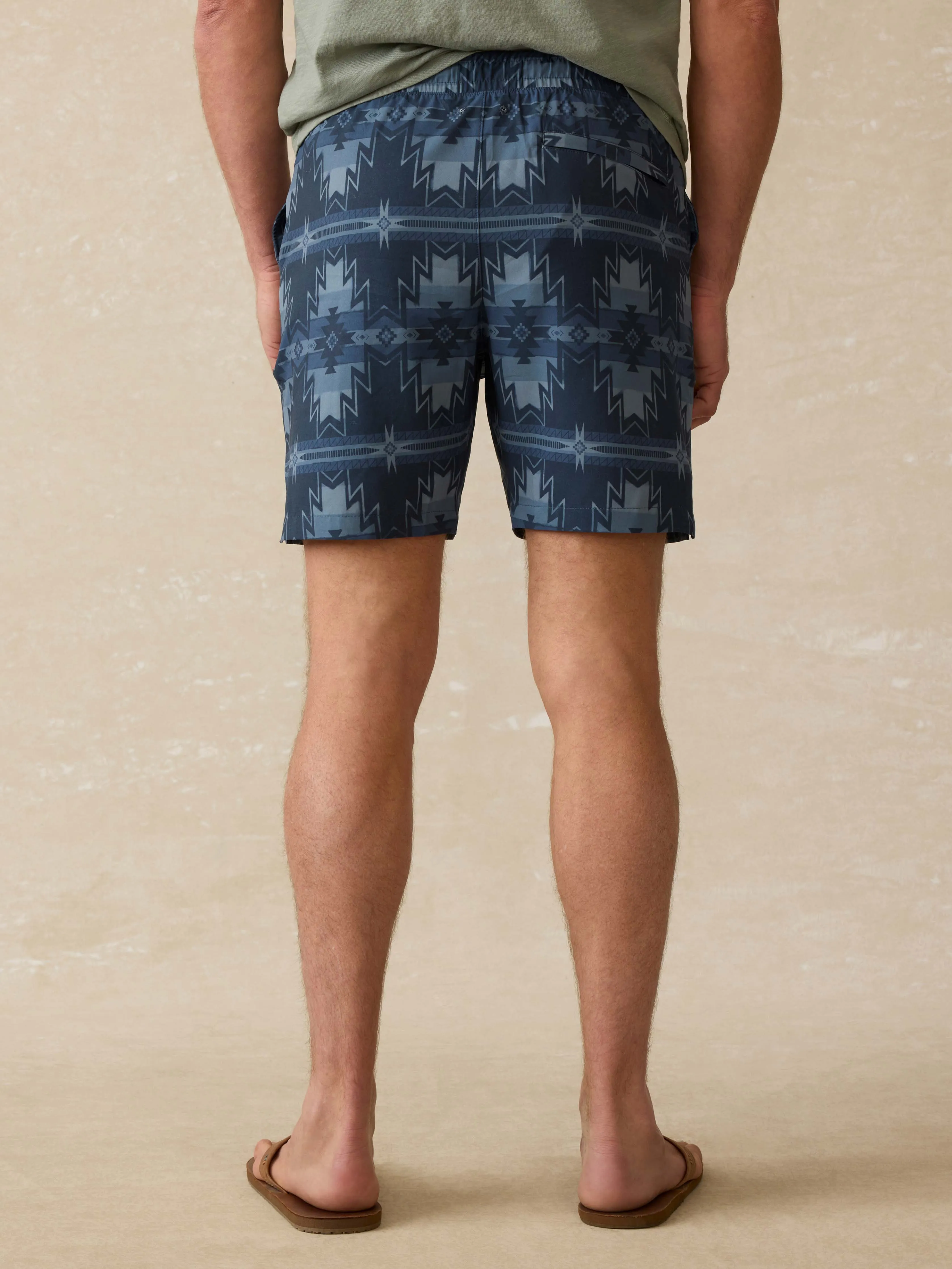 Doug Good Feather Shorelite Trunk (7") - Night Navy Stars sold by Faherty product image thumbnail 3