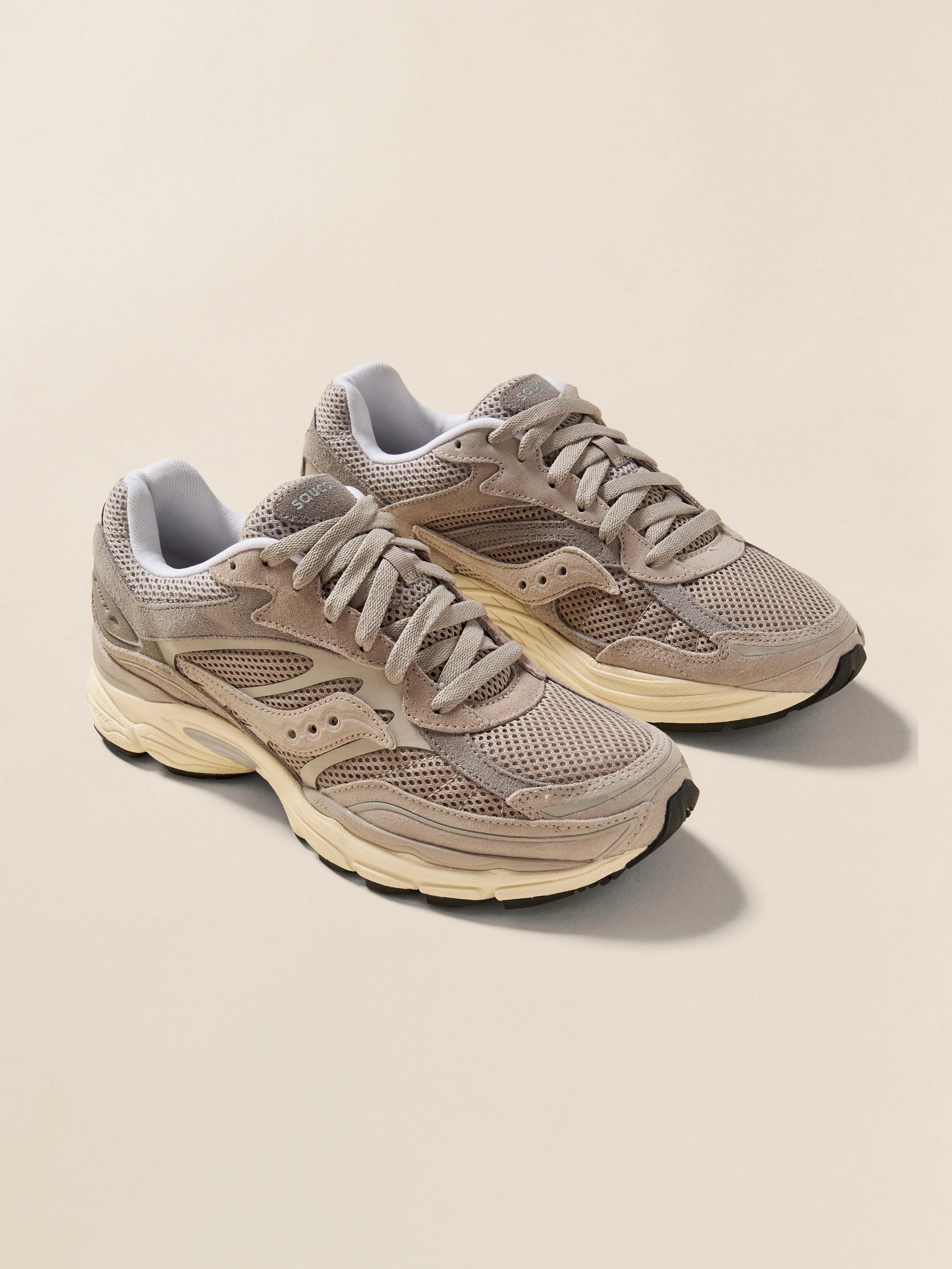 Saucony Progird Omni 9 - Grey sold by Faherty