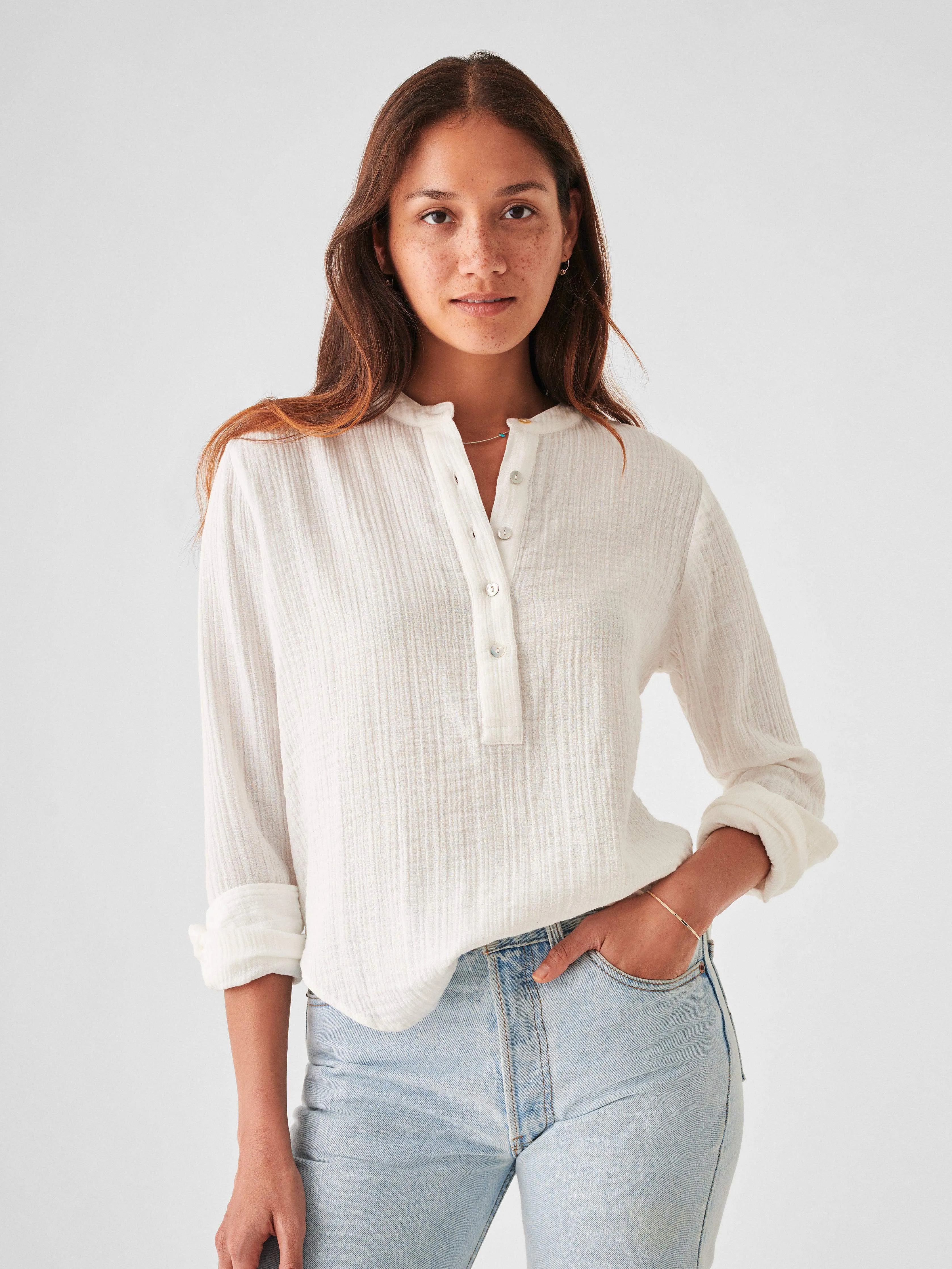 Dream Cotton Gauze Oasis Shirt - White sold by Faherty