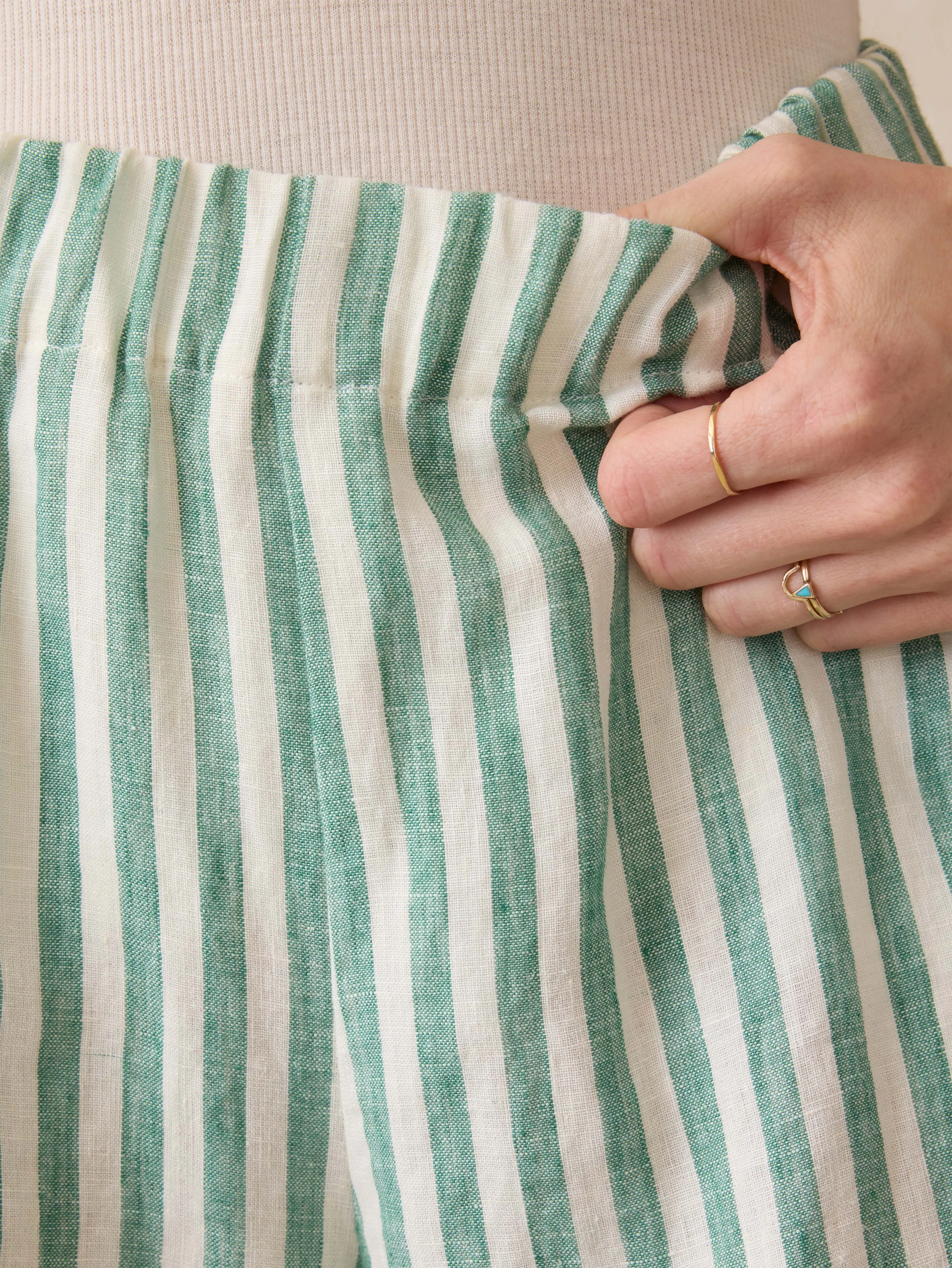 Laguna Linen Bayview Short - Deep Jungle Lucy Stripe sold by Faherty product image thumbnail 2