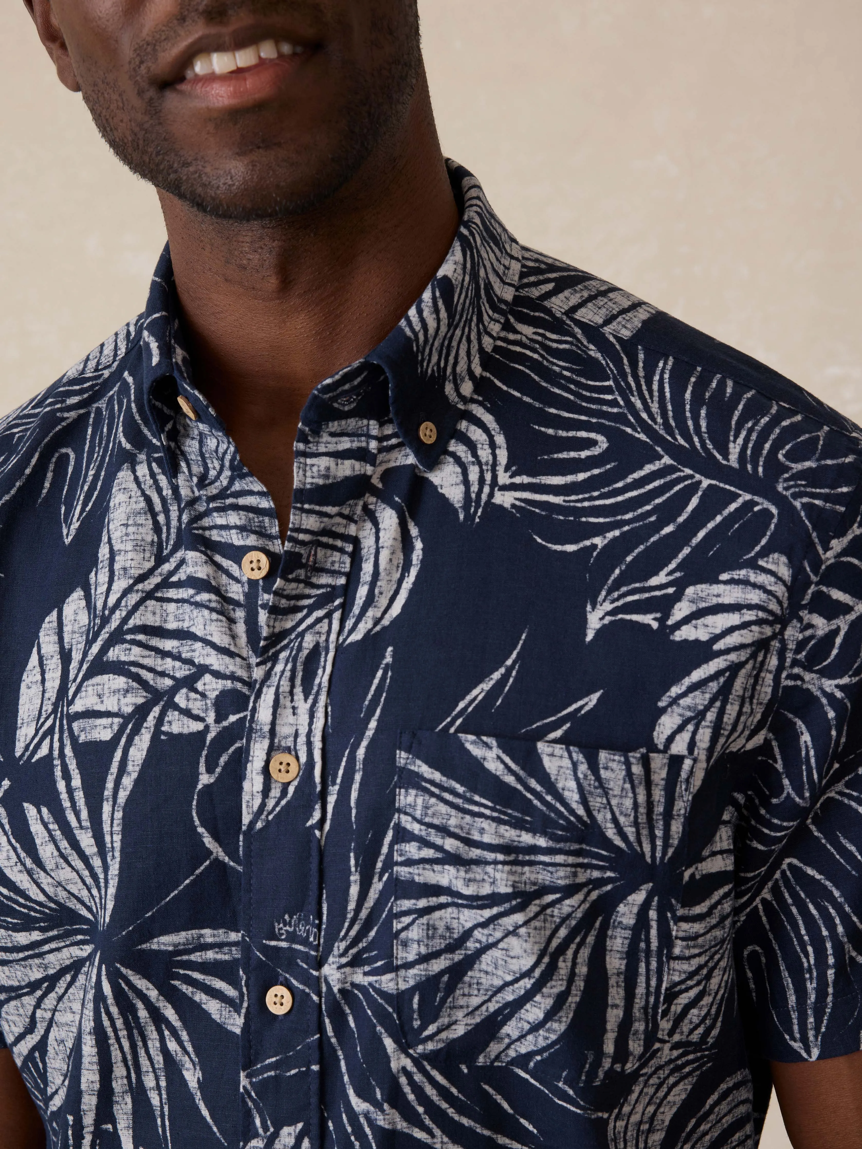 Short-Sleeve Breeze Shirt - Navy Perro Tropical sold by Faherty product image thumbnail 2