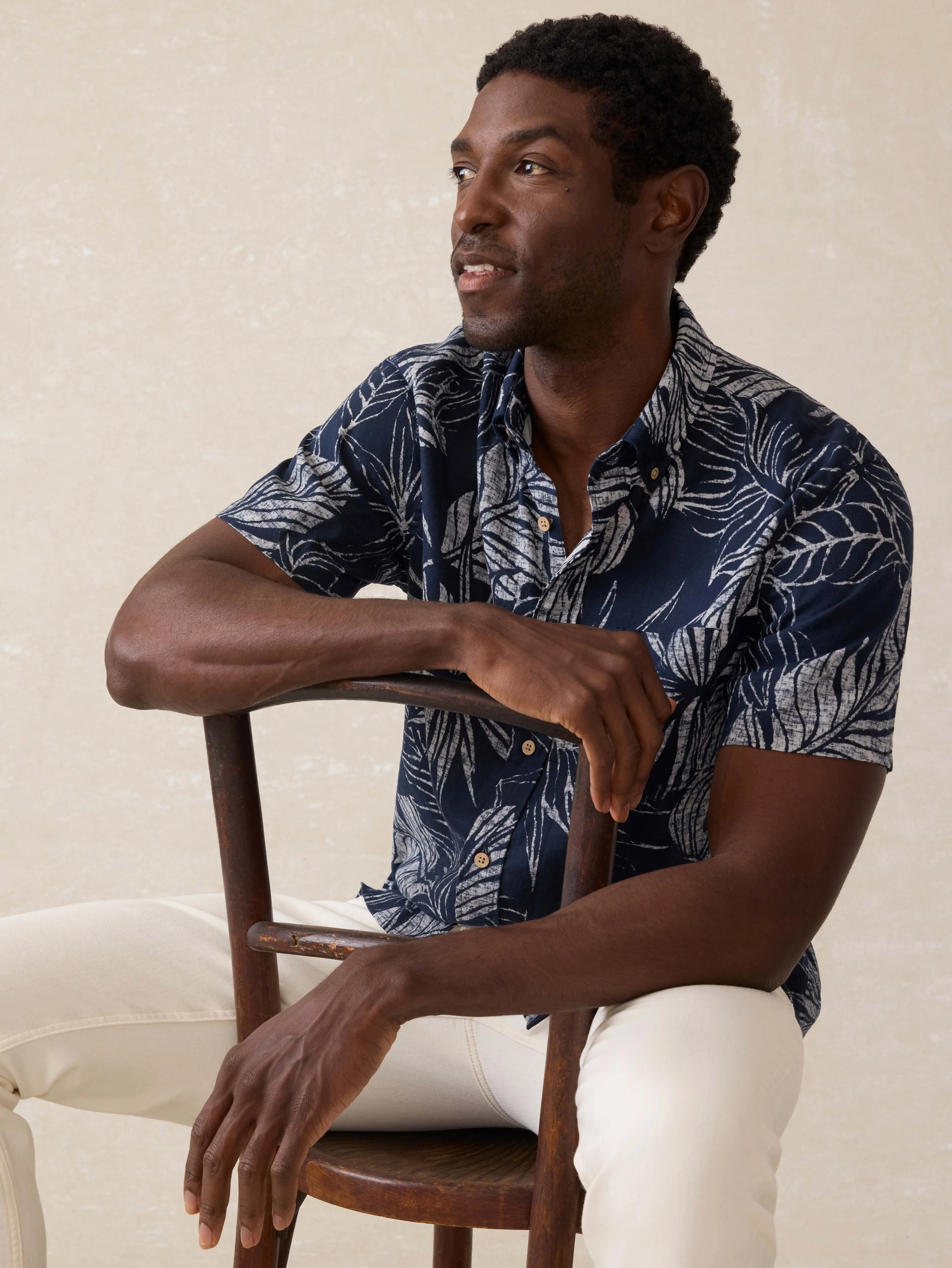Short-Sleeve Breeze Shirt - Navy Perro Tropical sold by Faherty product image thumbnail 5