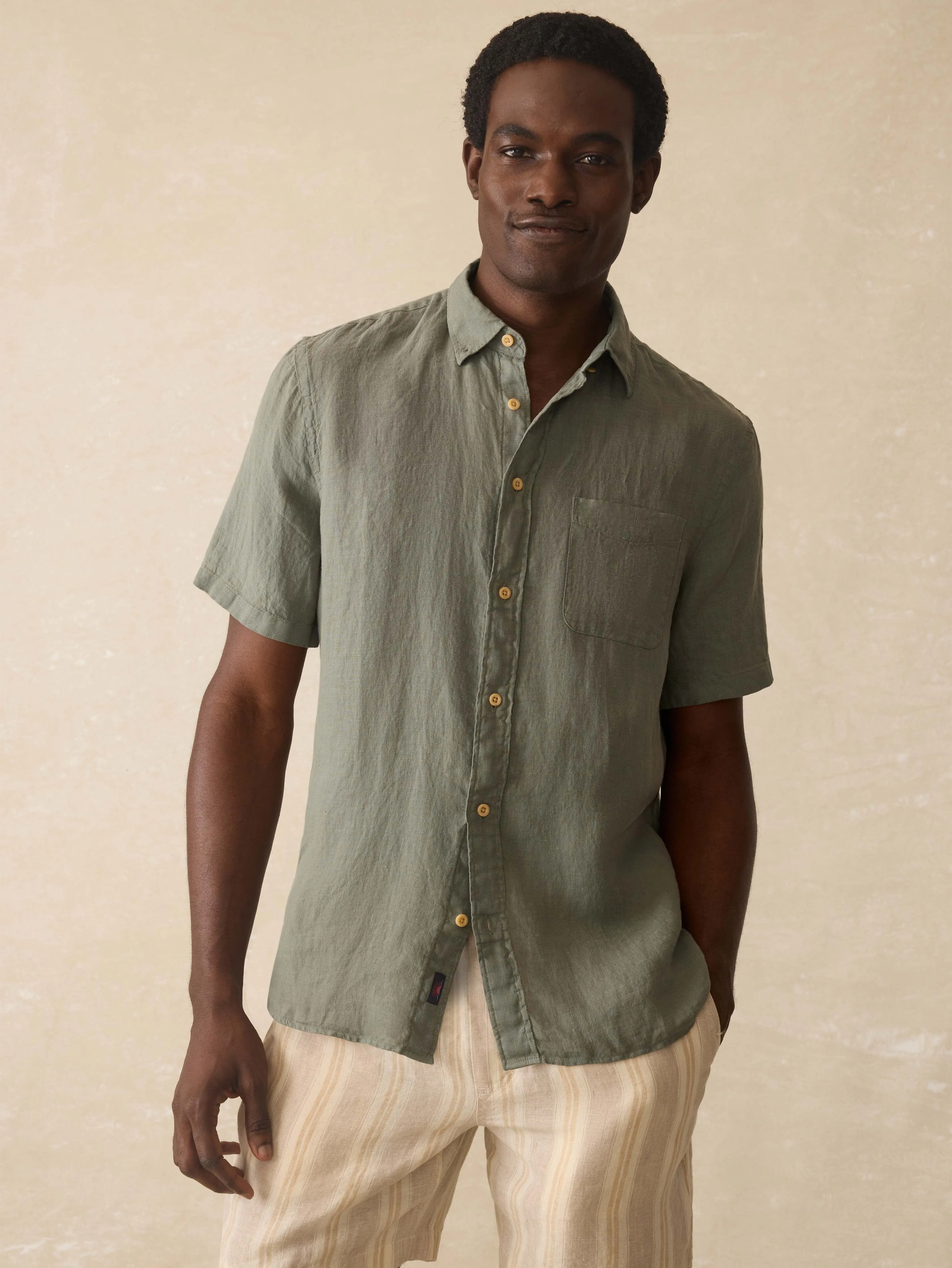 Short-Sleeve Laguna Linen Shirt - Spruce sold by Faherty product image thumbnail 3