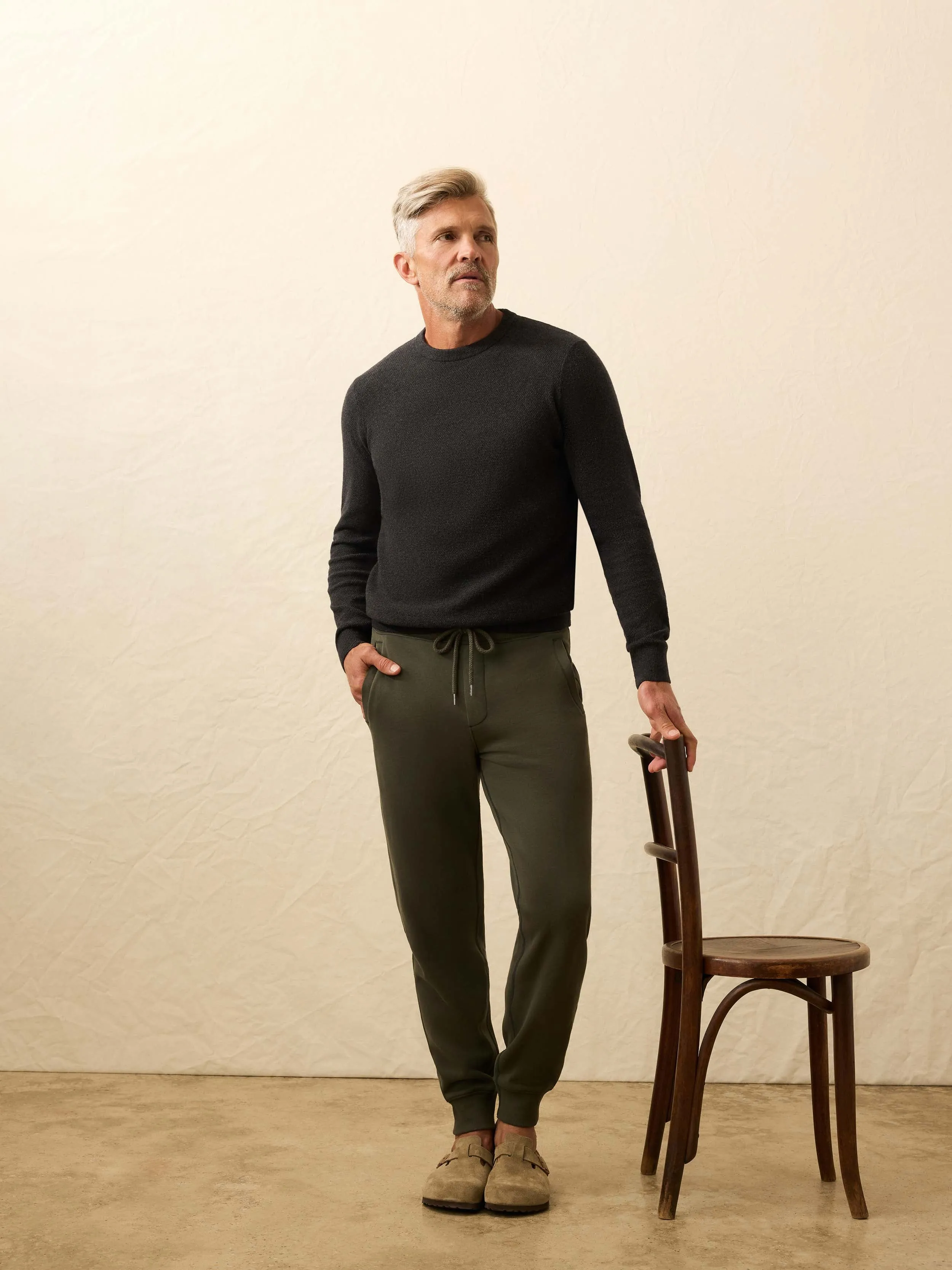 High Standard Fleece Sweatpant - Fall Evergreen sold by Faherty product image thumbnail 4