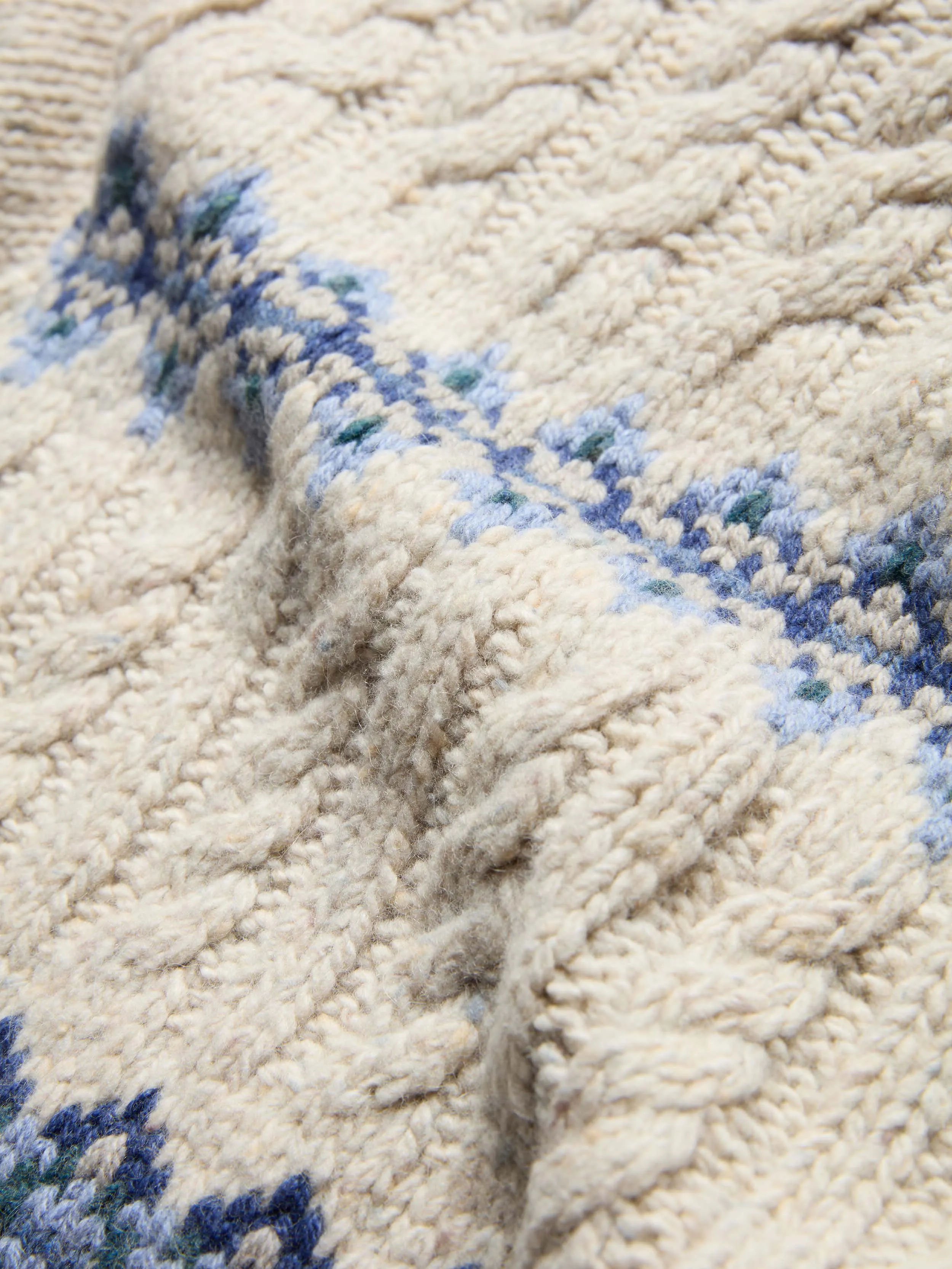 Highland Fairisle Scarf - Snow sold by Faherty product image thumbnail 2