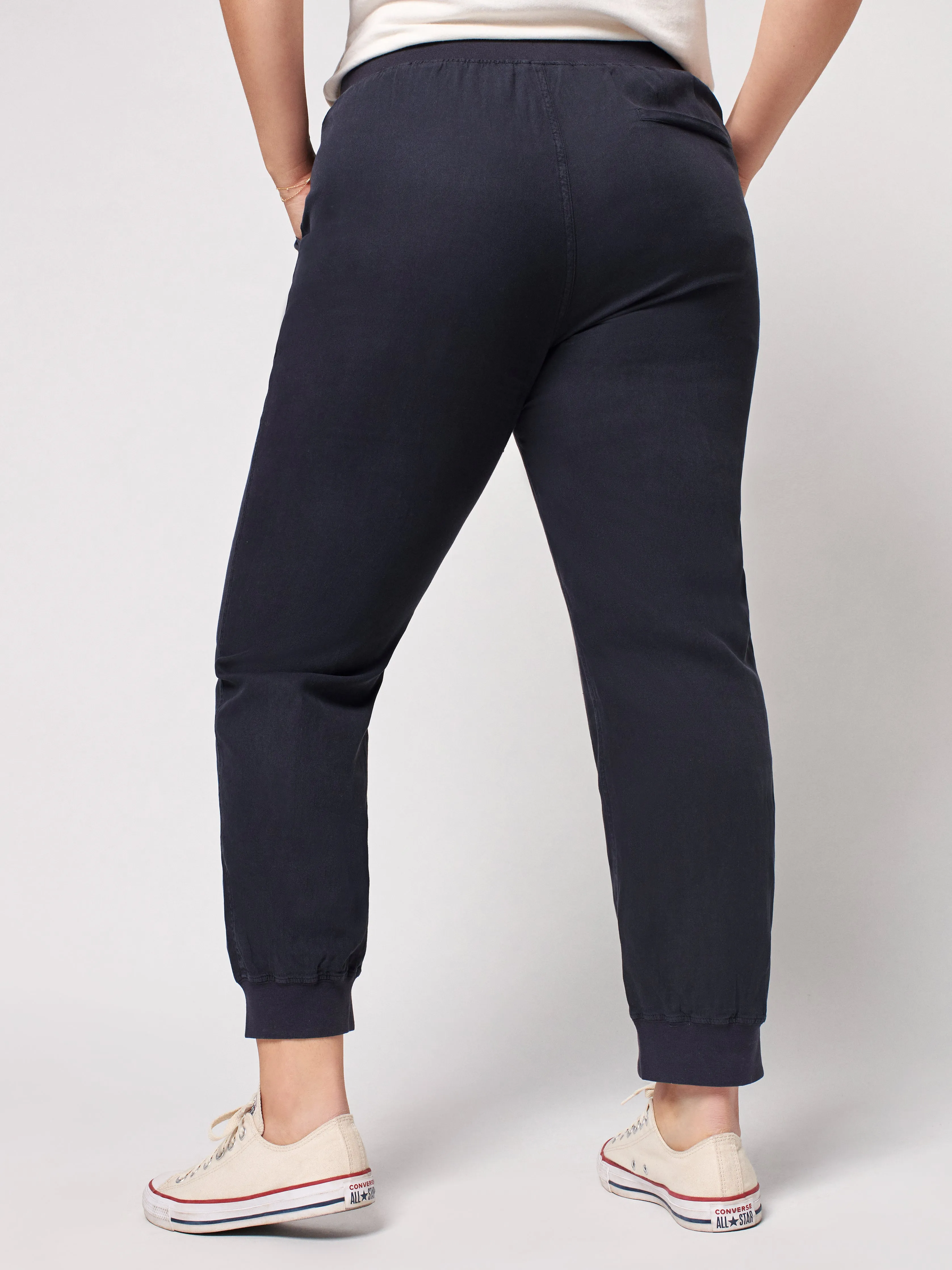 Arlie Day™ Pant - Washed Black sold by Faherty product image thumbnail 3