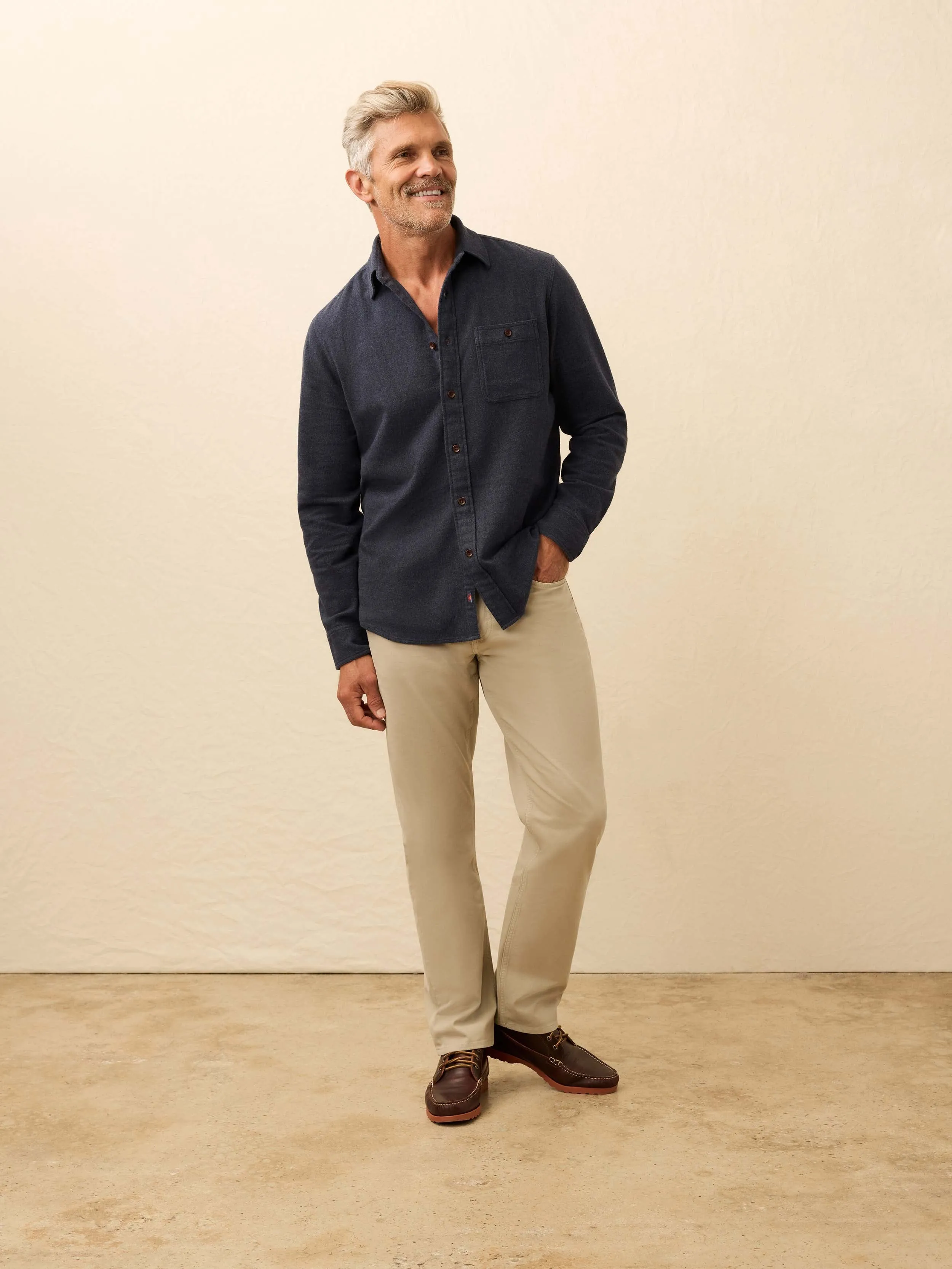 Super Brushed Flannel - Navy Harbor sold by Faherty product image thumbnail 2